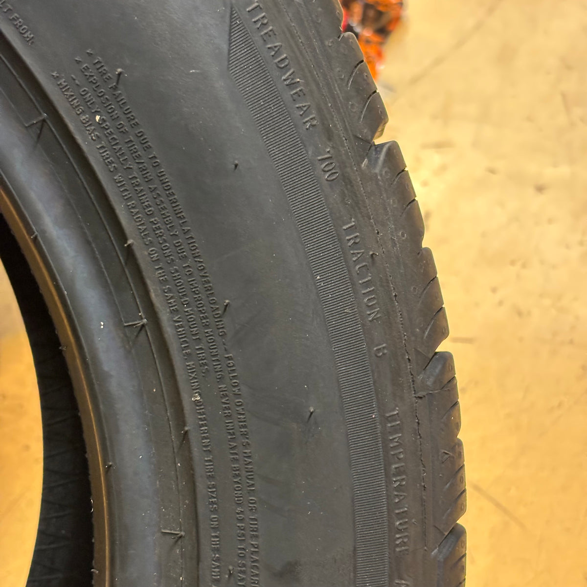 BFGOODRICH ADVANTAGE CONTROL AS 235 55 18 100H ALL SEASON TIRE 54029
