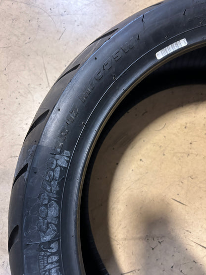 NOS METZELER ME888 MARATHON ULTRA BSW 200 50 17 75W REAR MOTORCYCLE TIRE 2681000