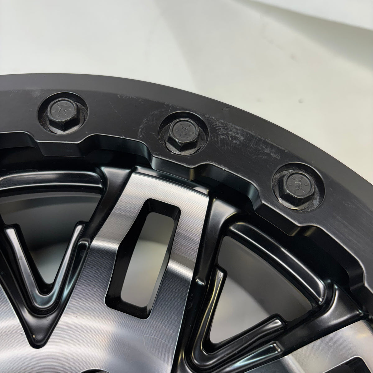 2 TUSK TETON BEADLOCK ATV UTV GUN METAL/BLACK WHEELS 14X7 4/114.3 ET+30
