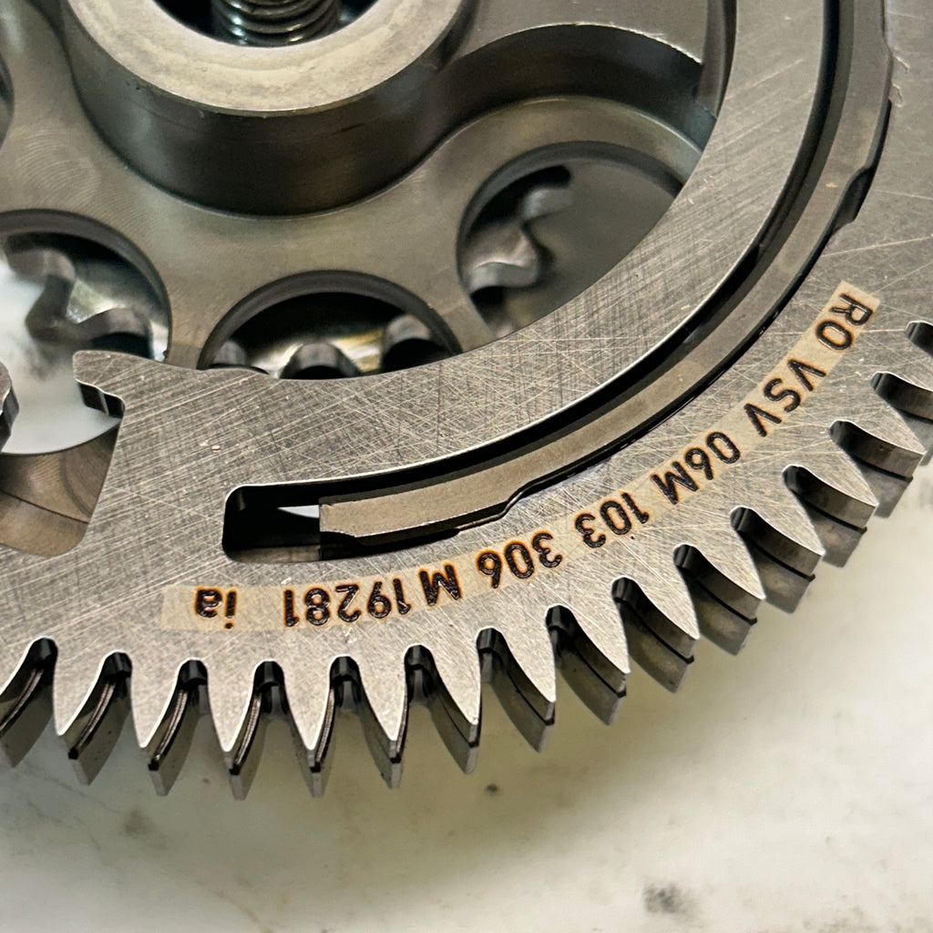 USED PORSCHE ENGINE TIMING GEAR CAYENNE 19-25 PAB103293