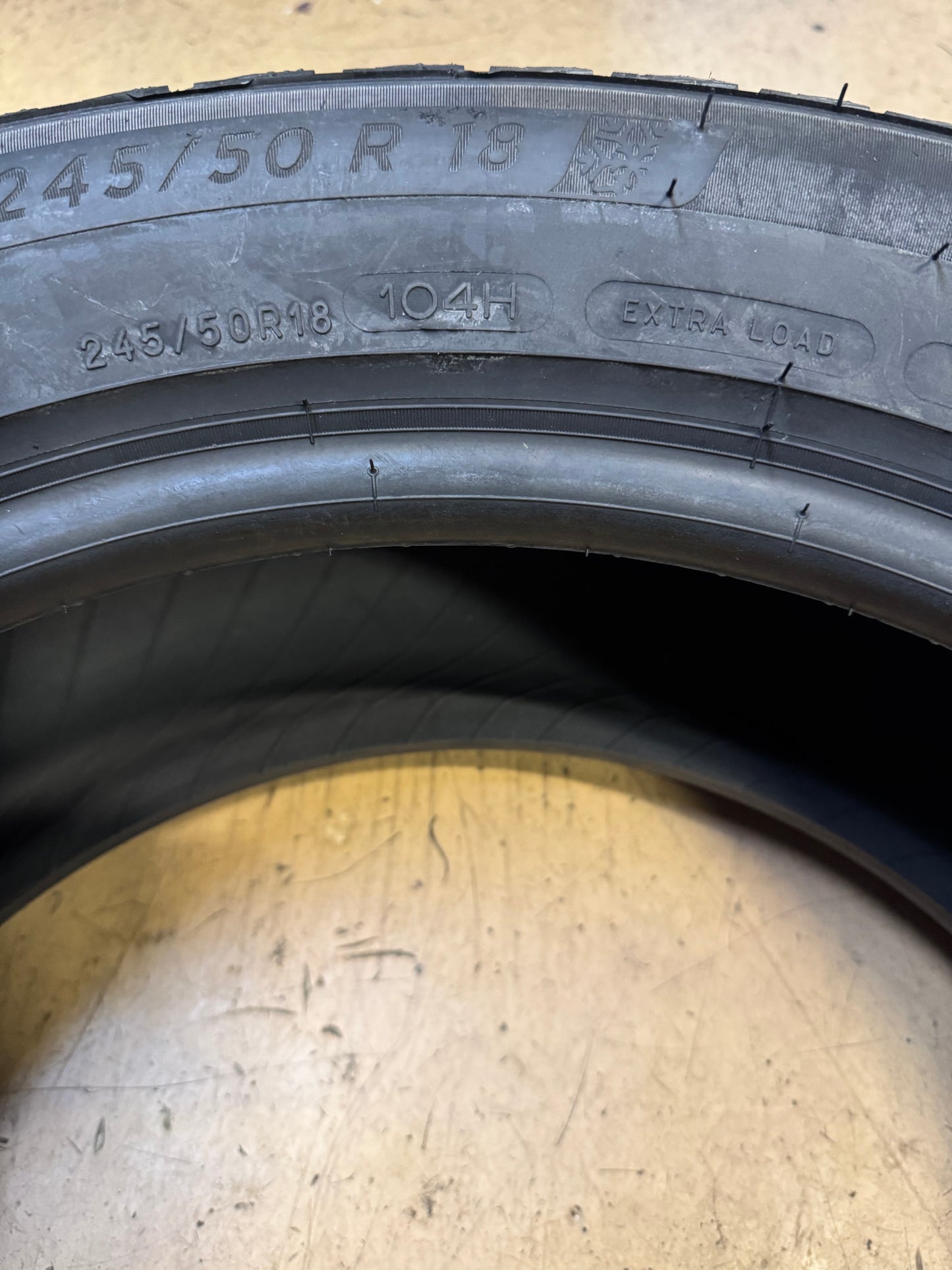 NOS MICHELIN X-ICE SNOW BSW P 245/50R18 104H XL WINTER TIRE 07385