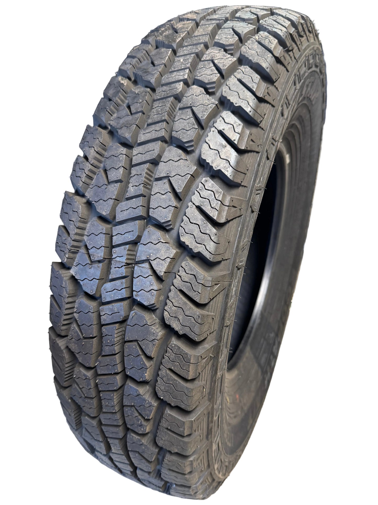 NOS TRAVELSTAR ECOPATH A/T BSW LT 235 85 16 120/116R 10PLY ALL TERRAIN TIRE LLLT012