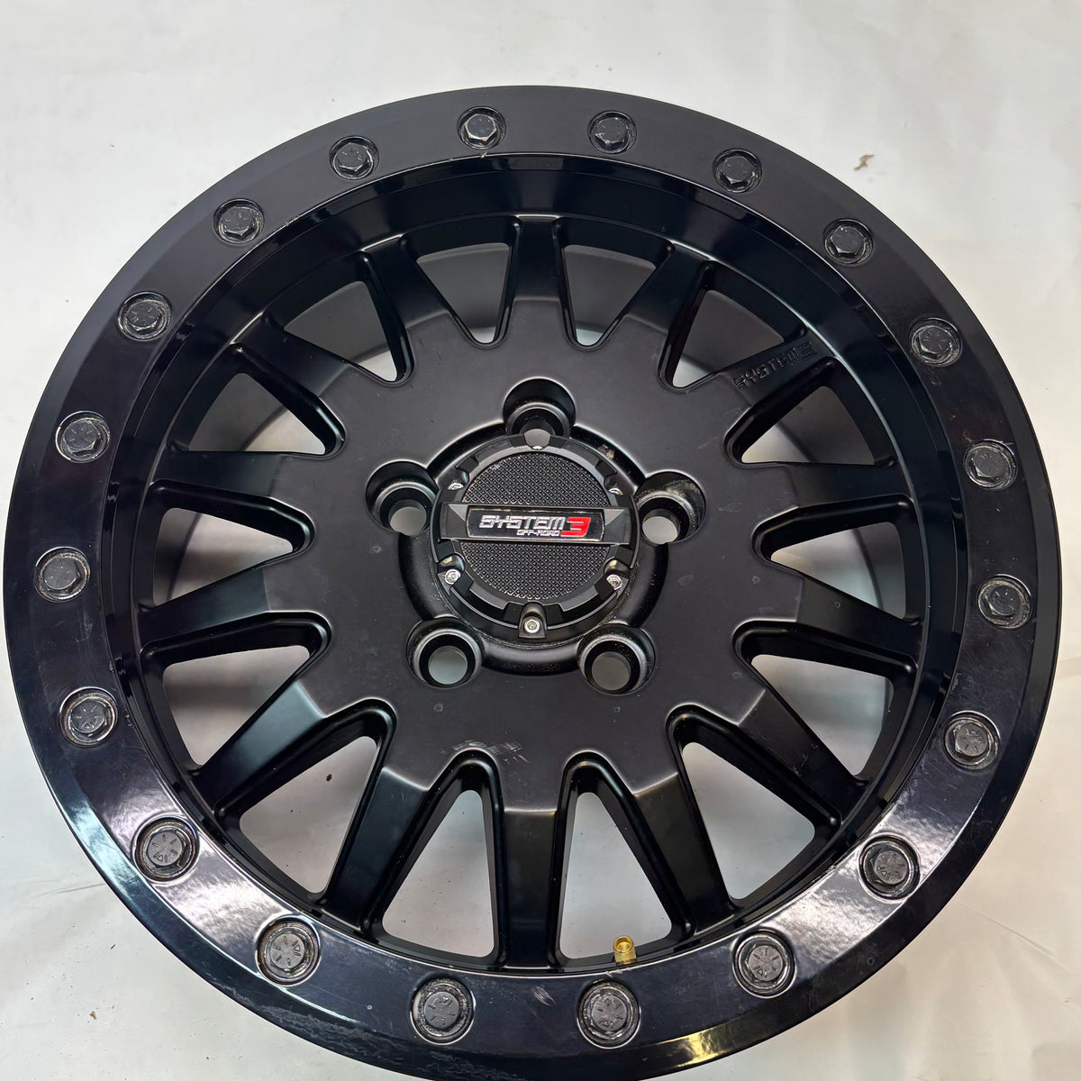 SYSTEM 3 BEADLOCK BLACK/GUNMETAL GREY WHEEL 15X6.5 ET+38 5X115 TD040B