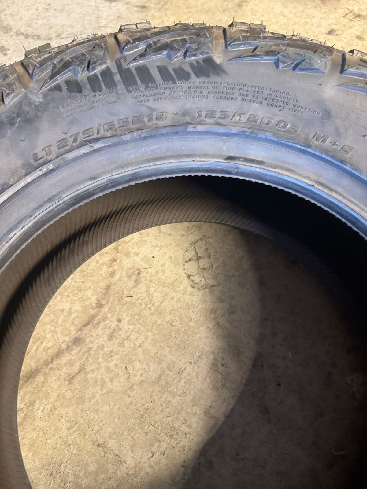 2 KANATI MUD HOG M/T BSW LT 275 65 18 123/120Q 10PLY MUD TERRAIN TIRE L1827565E