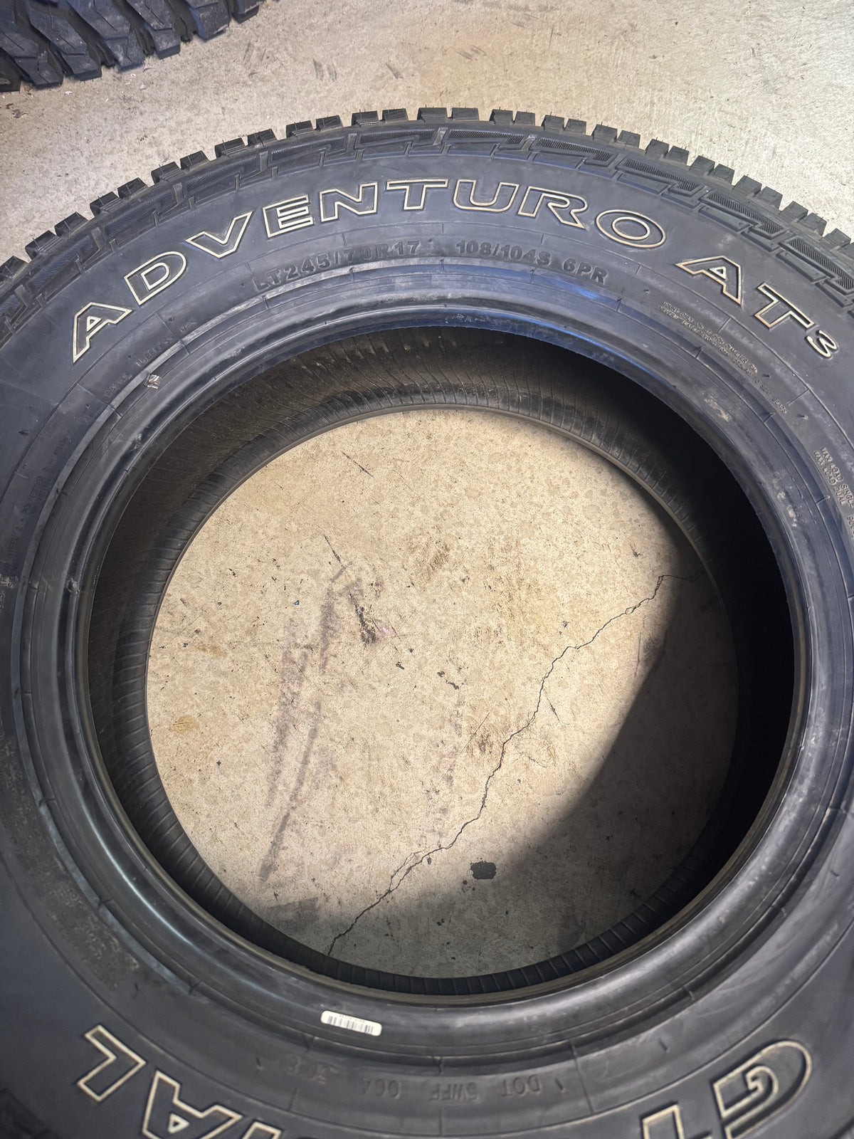 NOS GT RADIAL ADVENTURO AT3 OWL LT 245 70 17 108/104S 6PLY ALL TERRAIN TIRE 100A1897