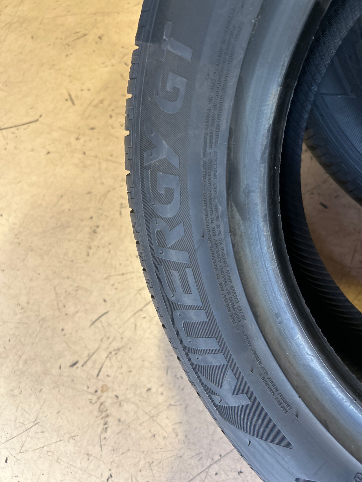 HANKOOK KINERGY GT BSW P 205 55 16 91H ALL SEASON TIRE 1014871