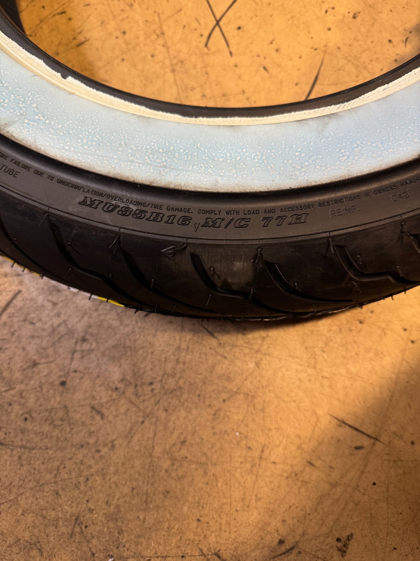 DUNLOP AMERICAN ELITE WW 85 16 77H REAR MOTORCYCLE TIRE 4452041