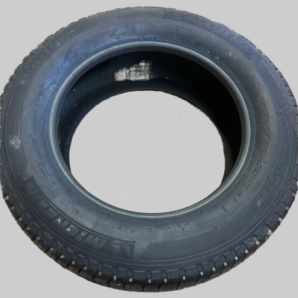 NOS MICHELIN LATITUDE TOUR HP P 265 60 18 109H SL ALL SEASON TIRE 15845