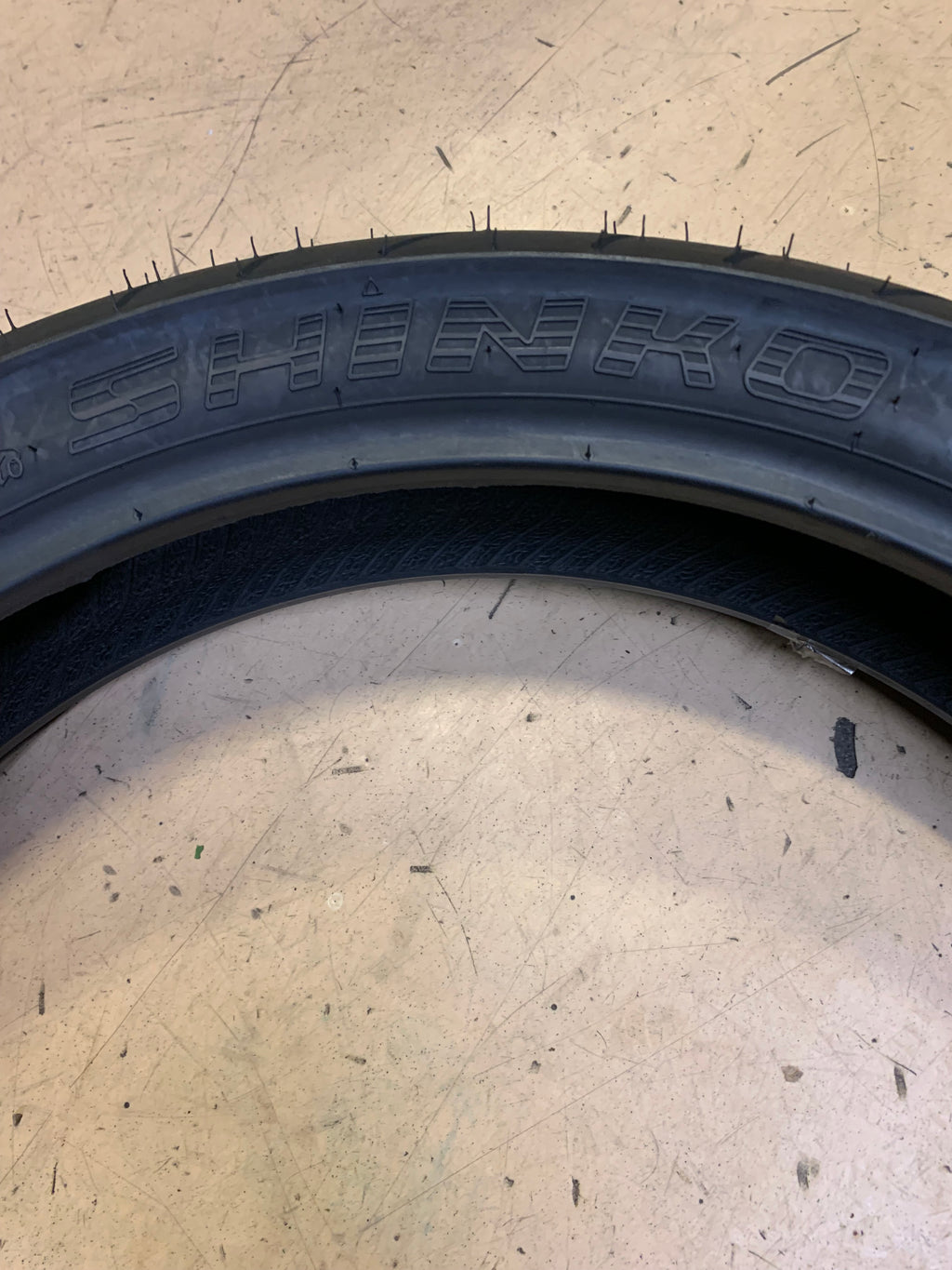 SHINKO ADVANCE 005 BSW  130 70 18 63V FRONT MOTORCYCLE TIRE ‎874012