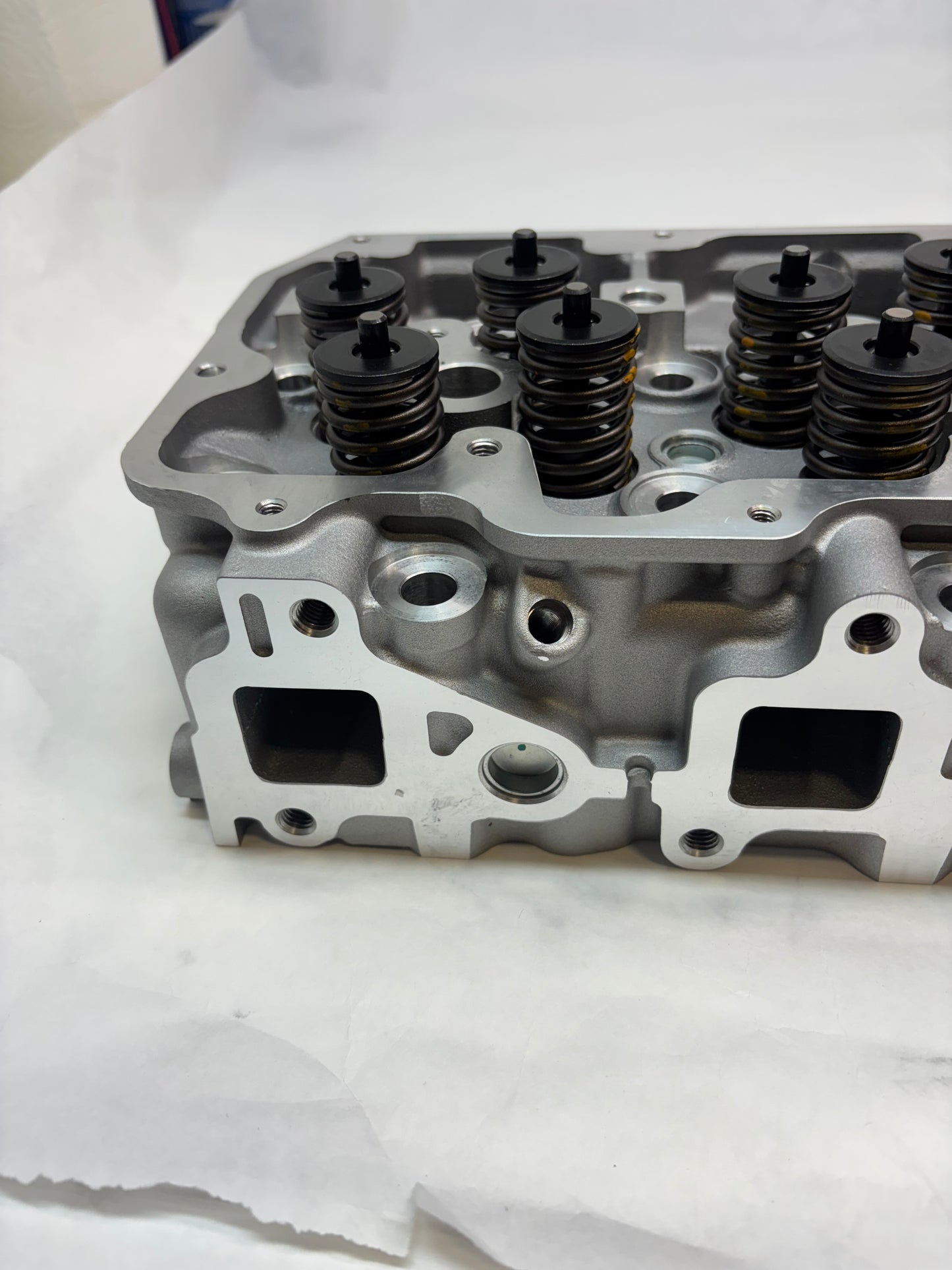 ASSEMBLED CYLINDER HEAD FOR GM 6.6 DURAMAX DIESEL V8 LLY LBZ B11B5A