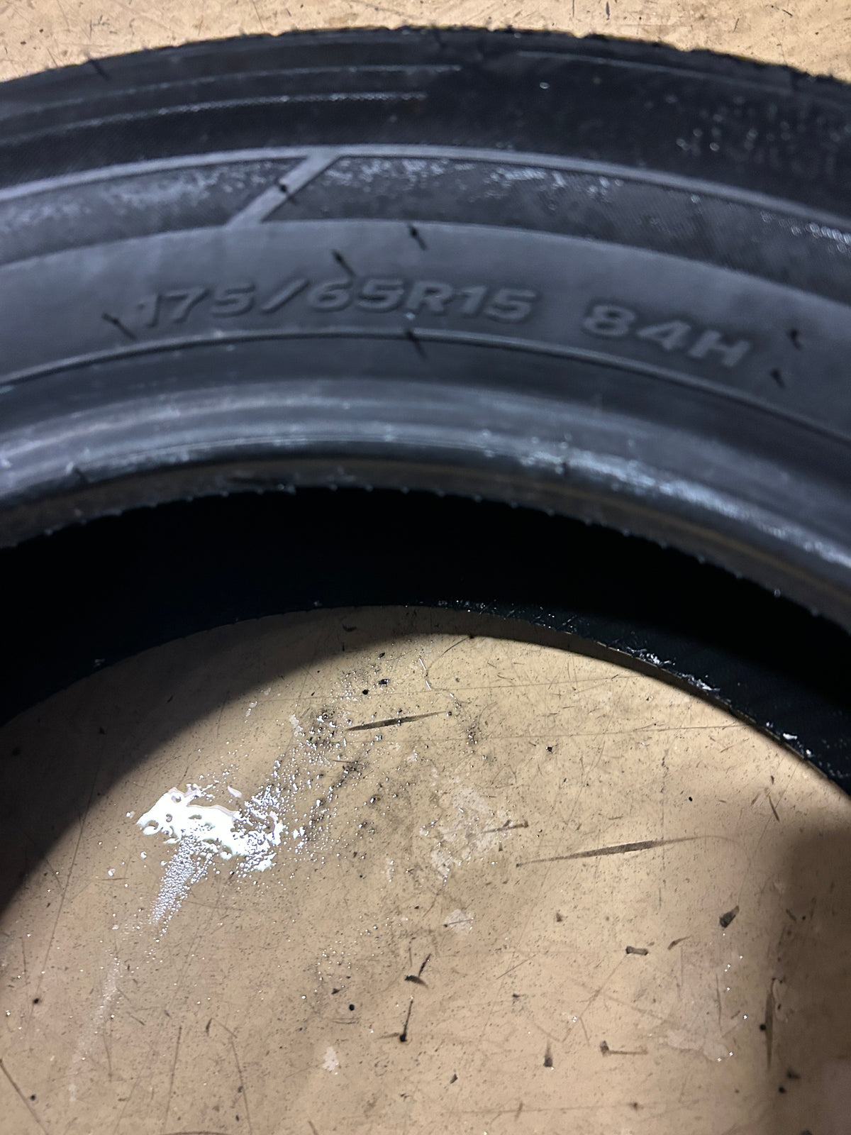 HANKOOK KINERGY ST BSW P 175 65 15 84H ALL SEASON TIRE 1024758