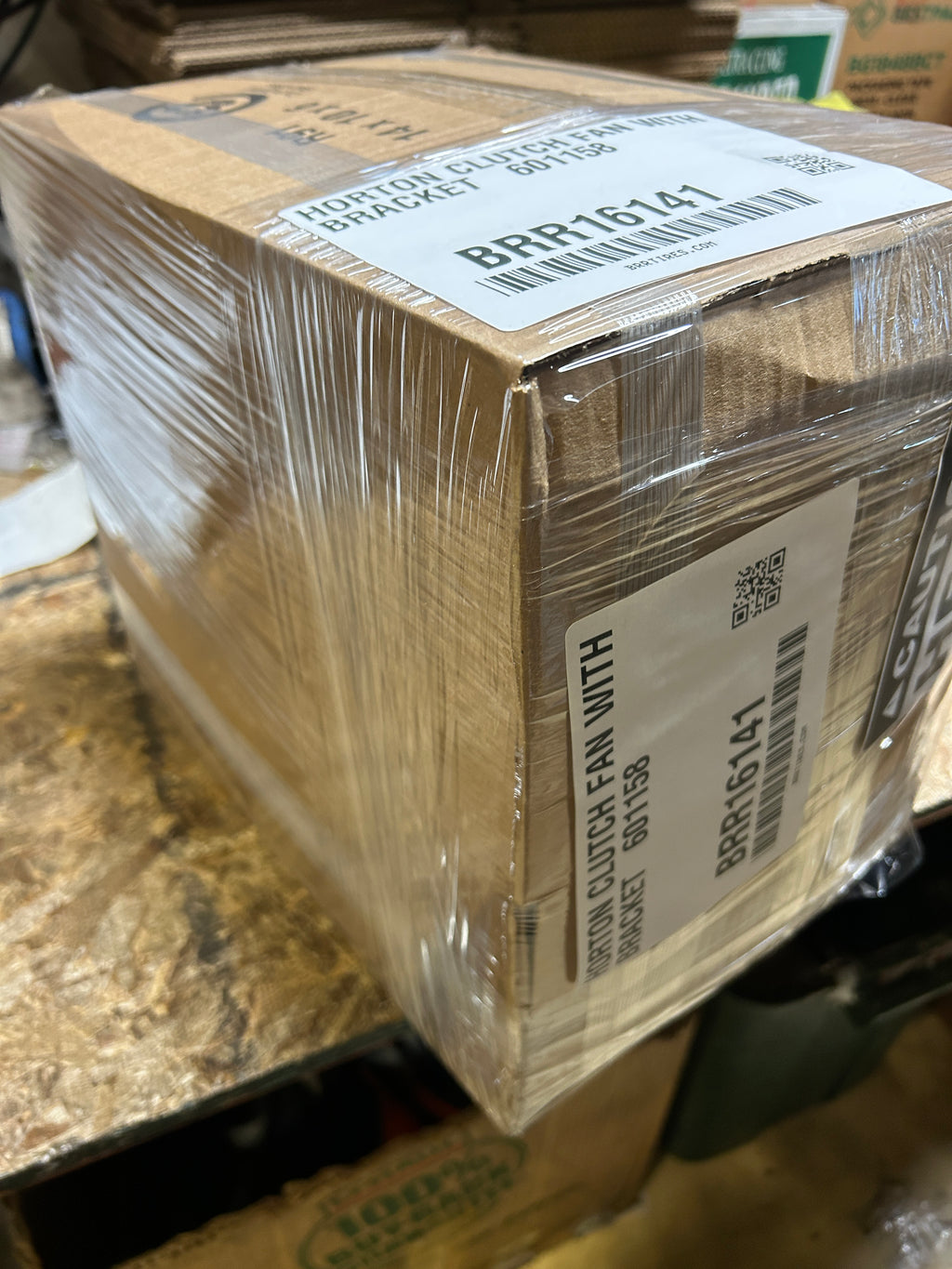 HORTON CLUTCH FAN WITH BRACKET 601158 (SEE PICTURES)