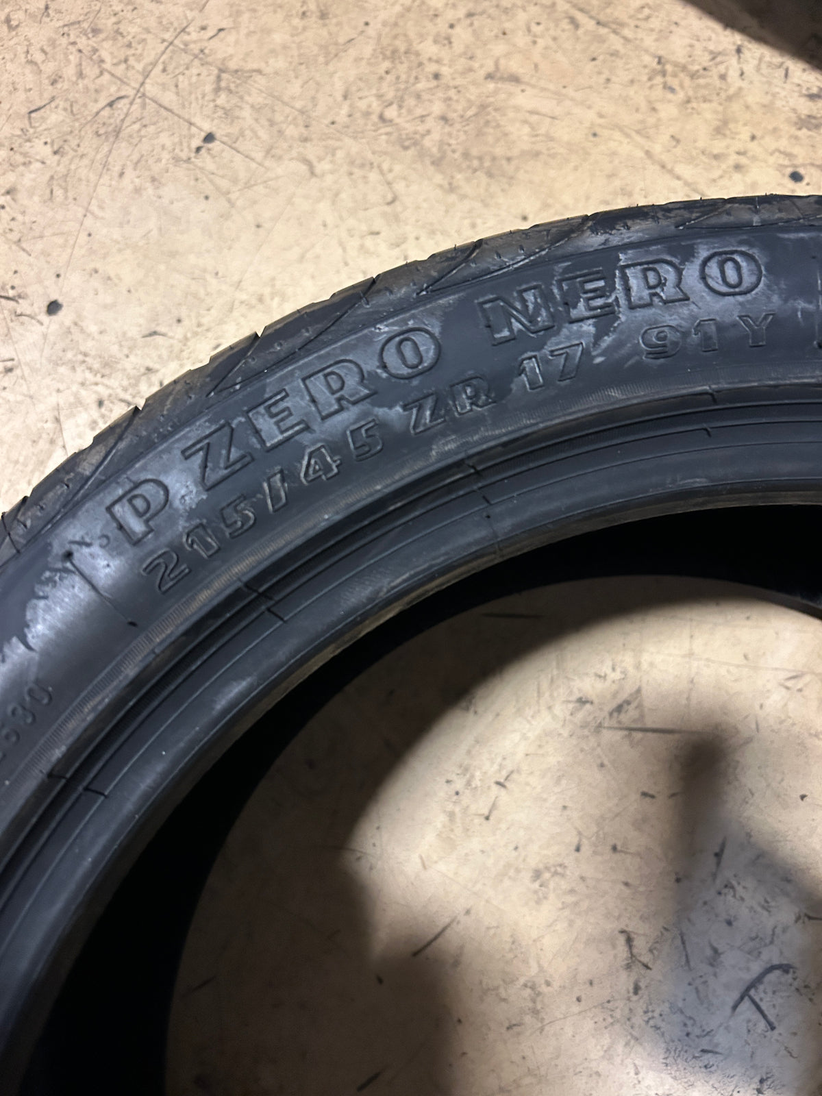 PIRELLI P ZERO NERO BSW P 215 45 17 91Y PERFORMANCE TIRE 1463000