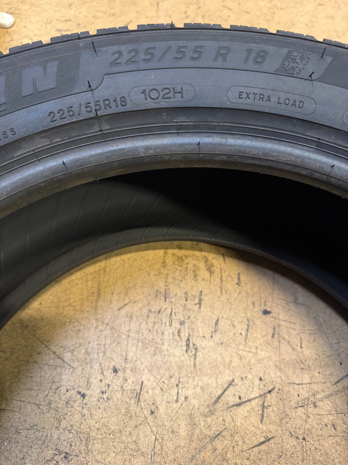 2 MICHELIN X-ICE SNOW BSW P 225 55 18 102H XL WINTER TIRE 41319