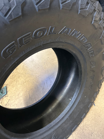 YOKOHAMA GEOLANDAR A/T XD BSW LT 35 12.5 17 121Q 10PLY MUD TIRE 110117106