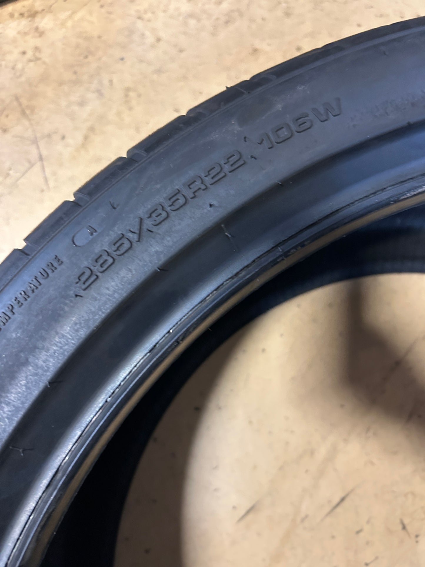 2 NOS GOODYEAR EAGLE F1 ASSYMMETRIC 3 SCT (T0) P 285 35 22 106W XL 783411394