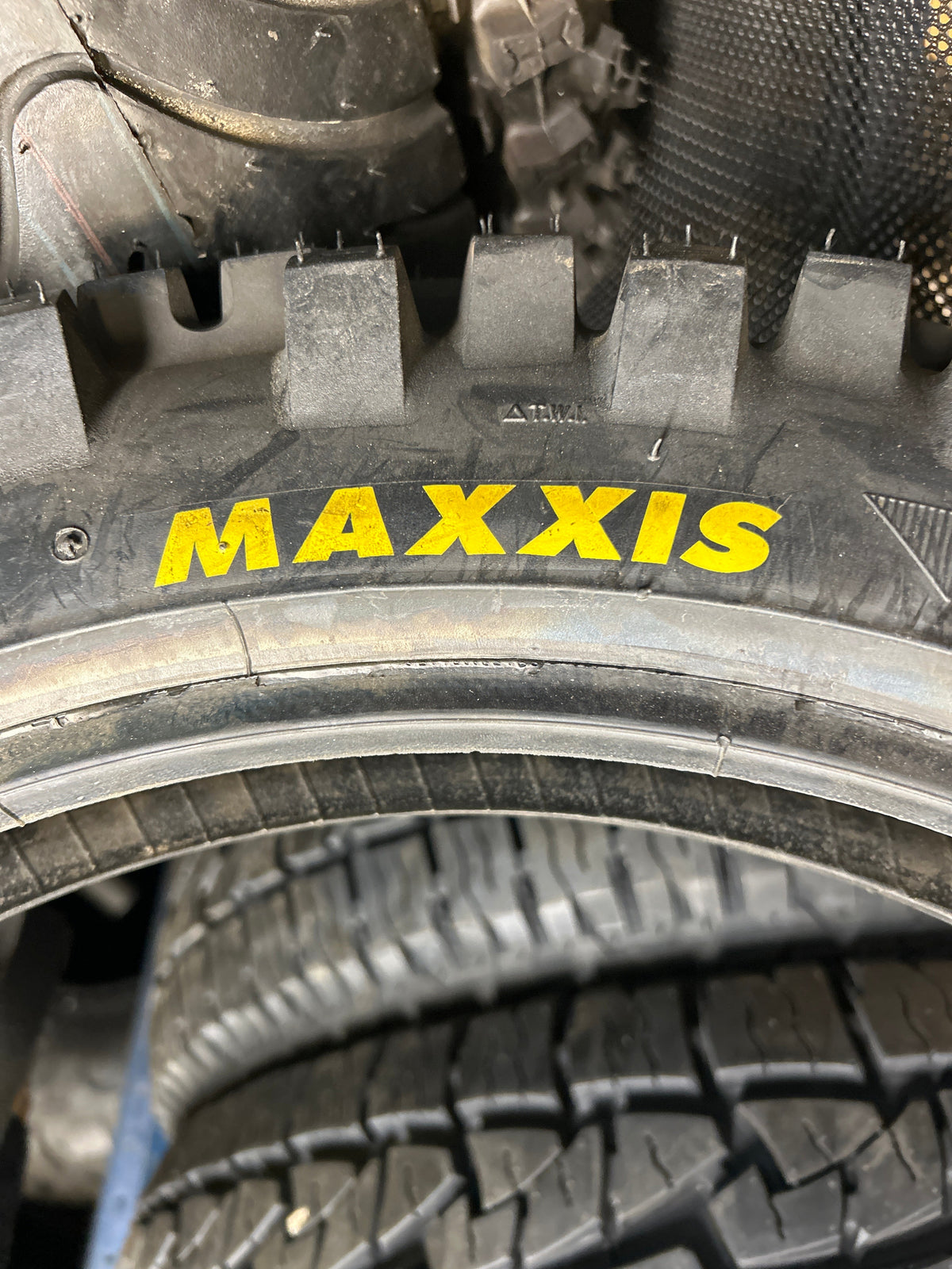 MAXXIS MAXXCROSS IT BSW  100 100 18 59M REAR MOTORCYCLE TIRE TM52612000
