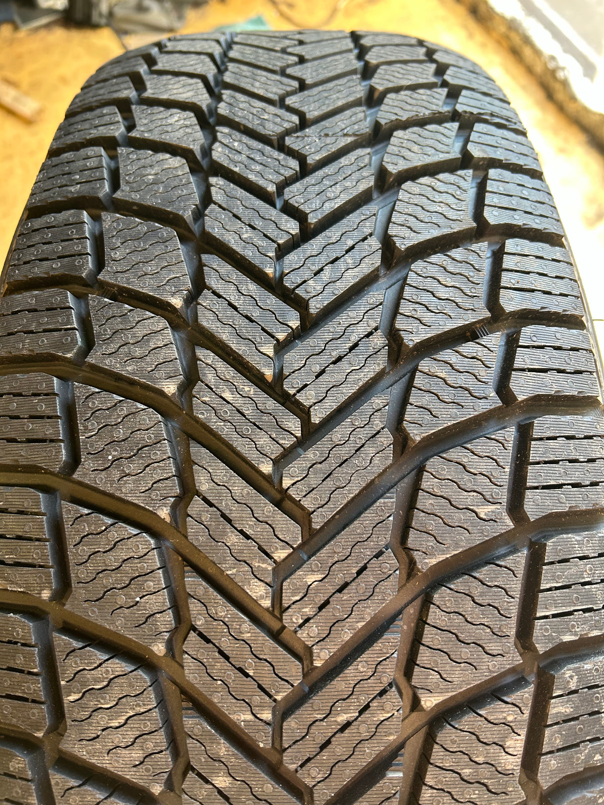 MICHELIN X-ICE SNOW BSW P 245 60 20 107T WINTER TIRE 45698