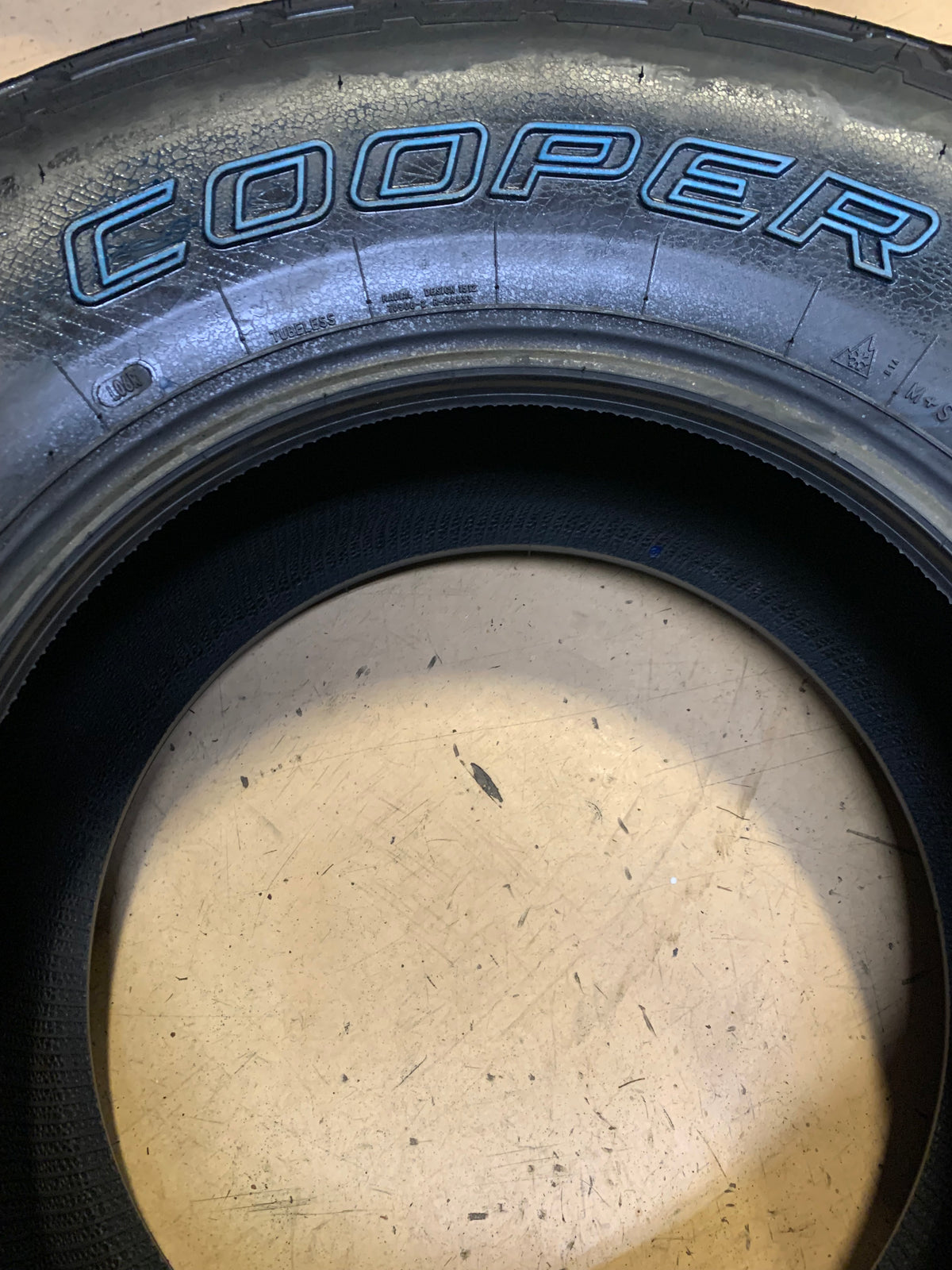 COOPER DISCOVERER AT3 4S OWL P 265 75 15 112T ALL TERRAIN TIRE 171018010
