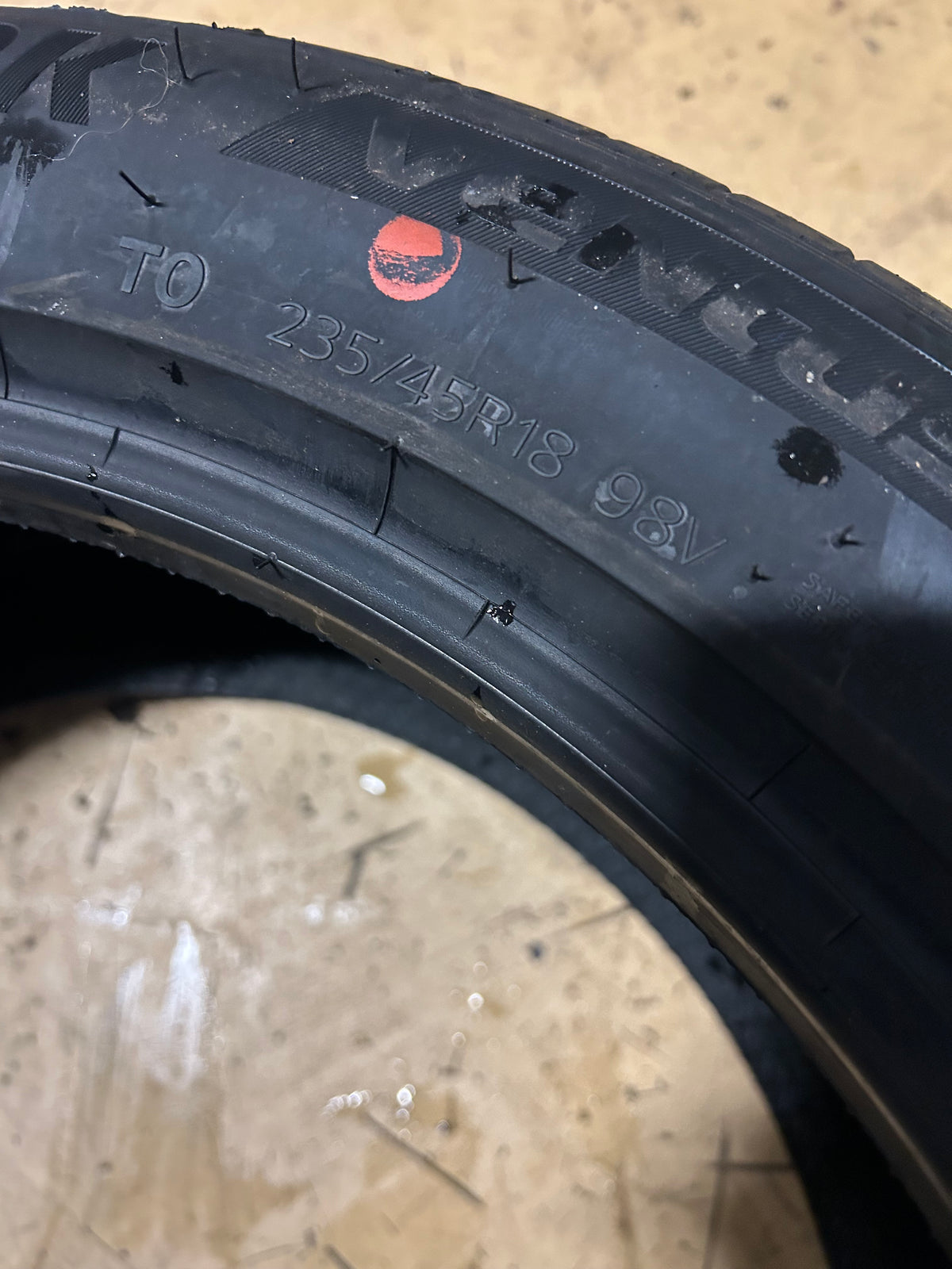 HANKOOK VENTUS S1 AS (T0) BSW P 235 45 18 98V XL PERFORMANCE TIRE 1028523
