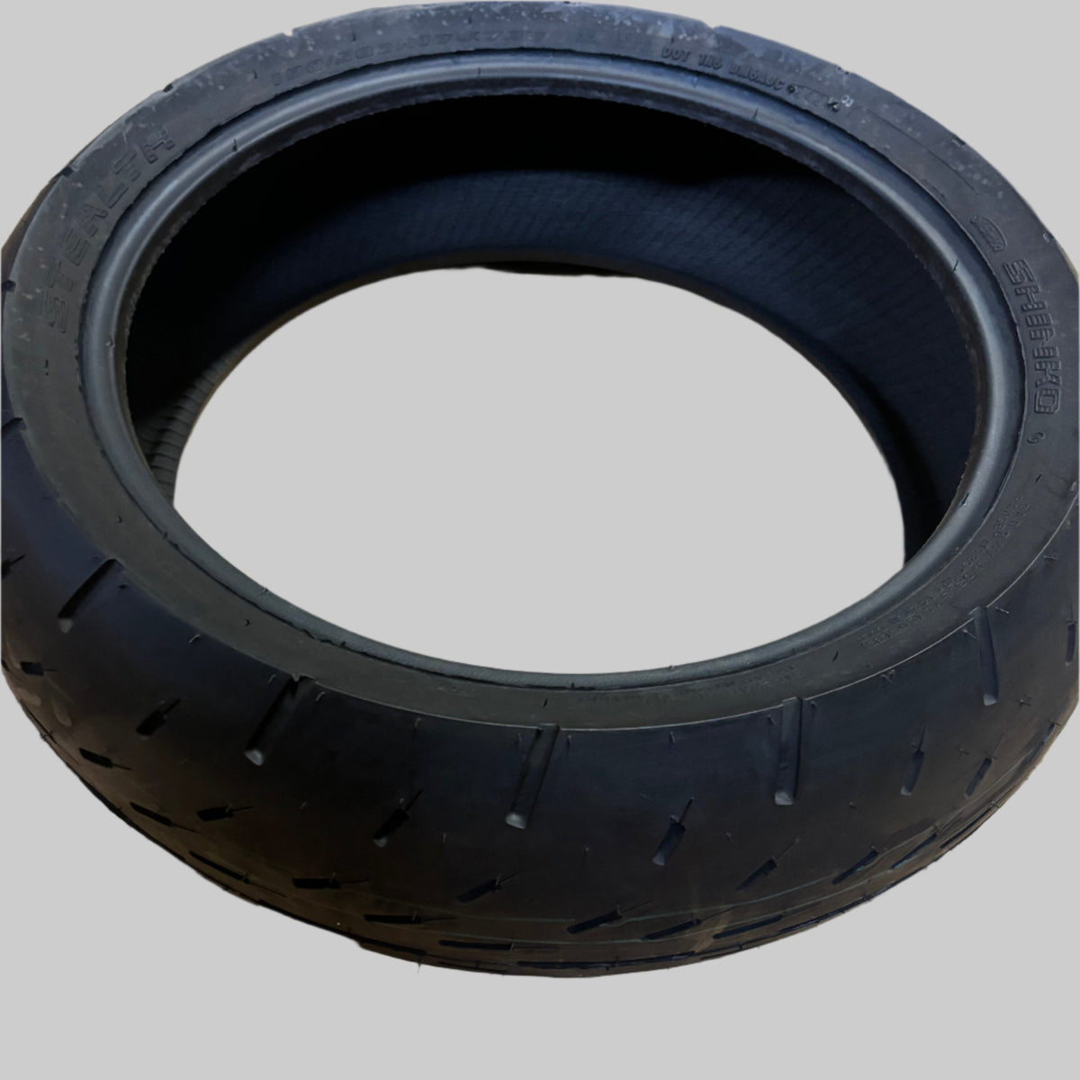 SHINKO R003RR STEALTH BSW 190 50 17 73W REAR MOTORCYCLE TIRE 87-4008