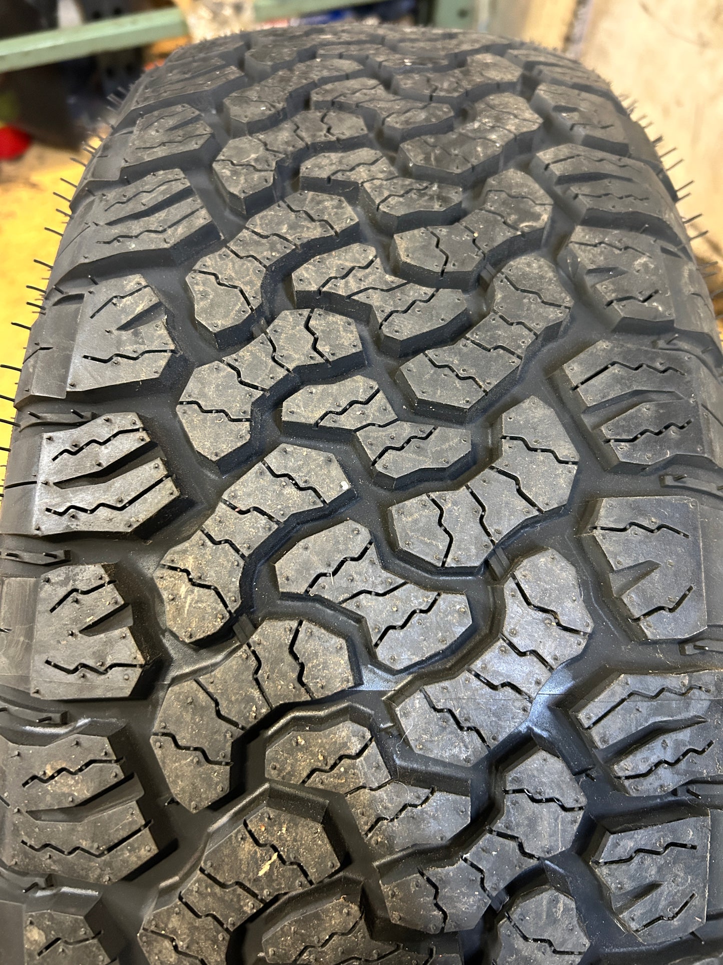 DELINTE CENTURION A/T BSW P 245 60 18 105V ALL TERRAIN TIRE 714234