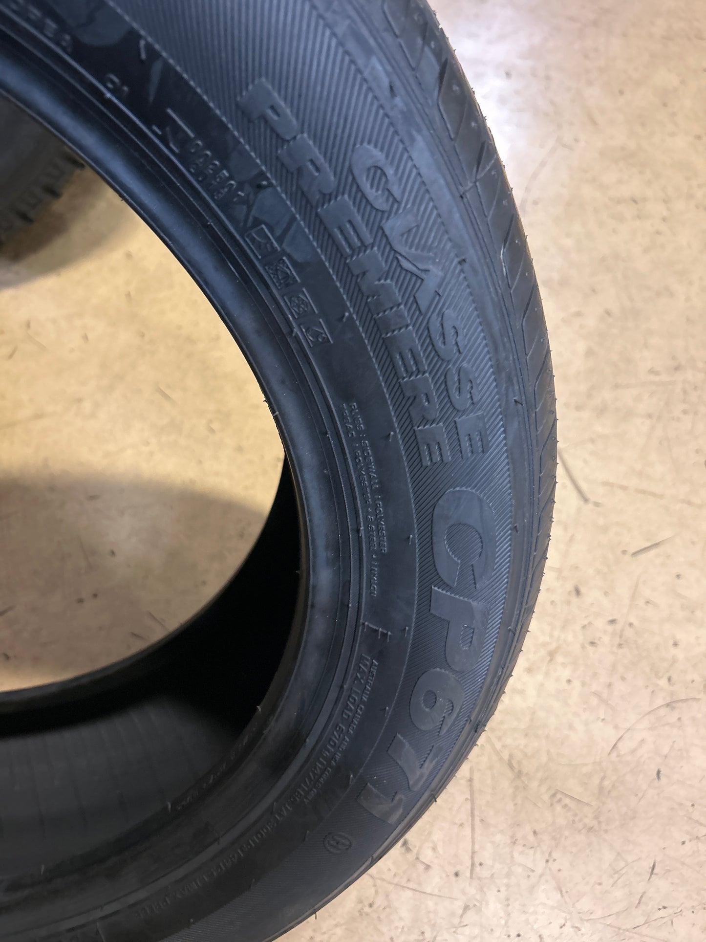 NOS NEXEN CP671 H BSW P 215 55 17 94V ALL SEASON TIRE 13320NXK