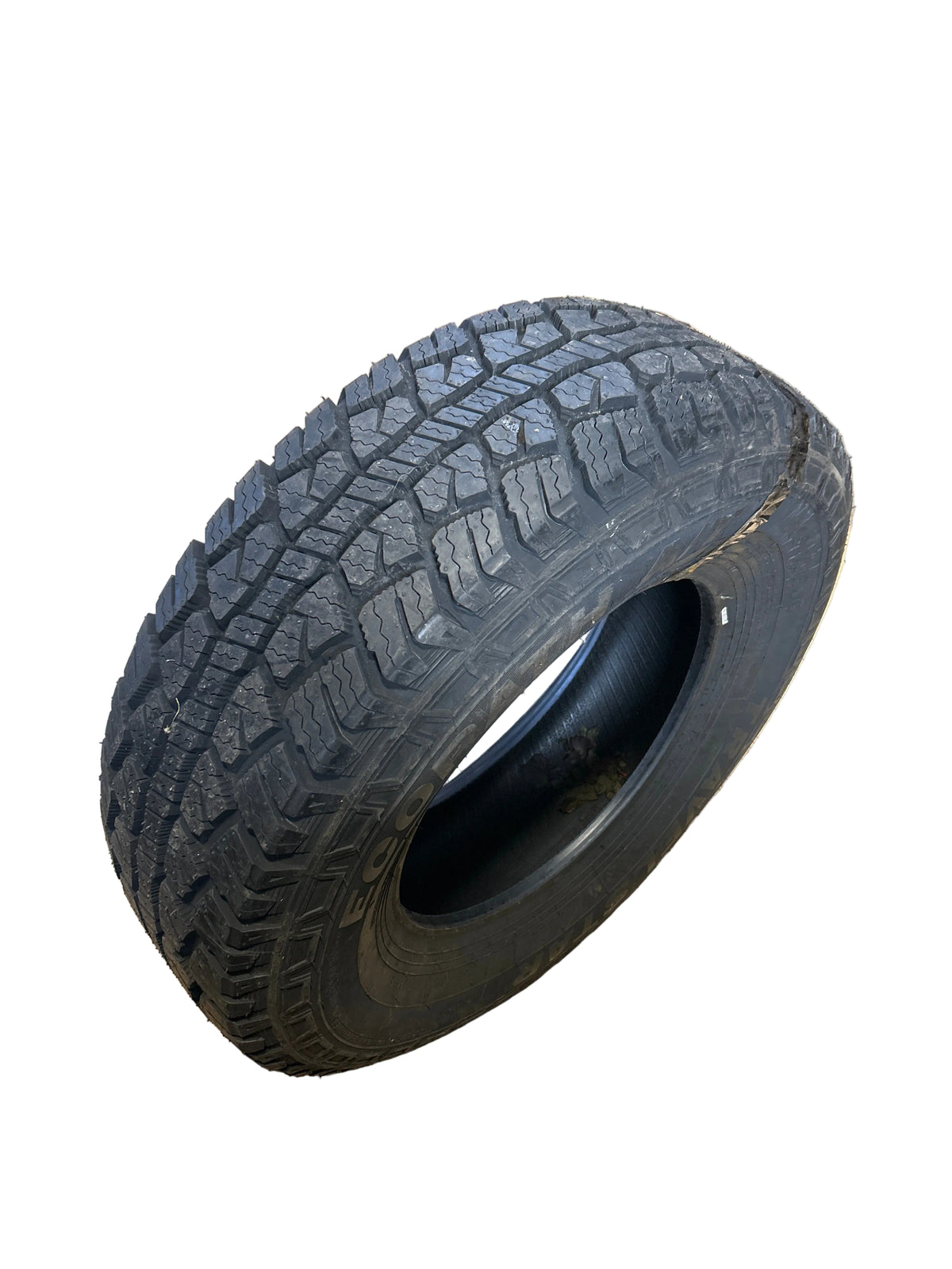 TRAVELSTAR ECOPATH AT BSW P 255 70 16 111T SL ALL TERRAIN TIRE SUV013