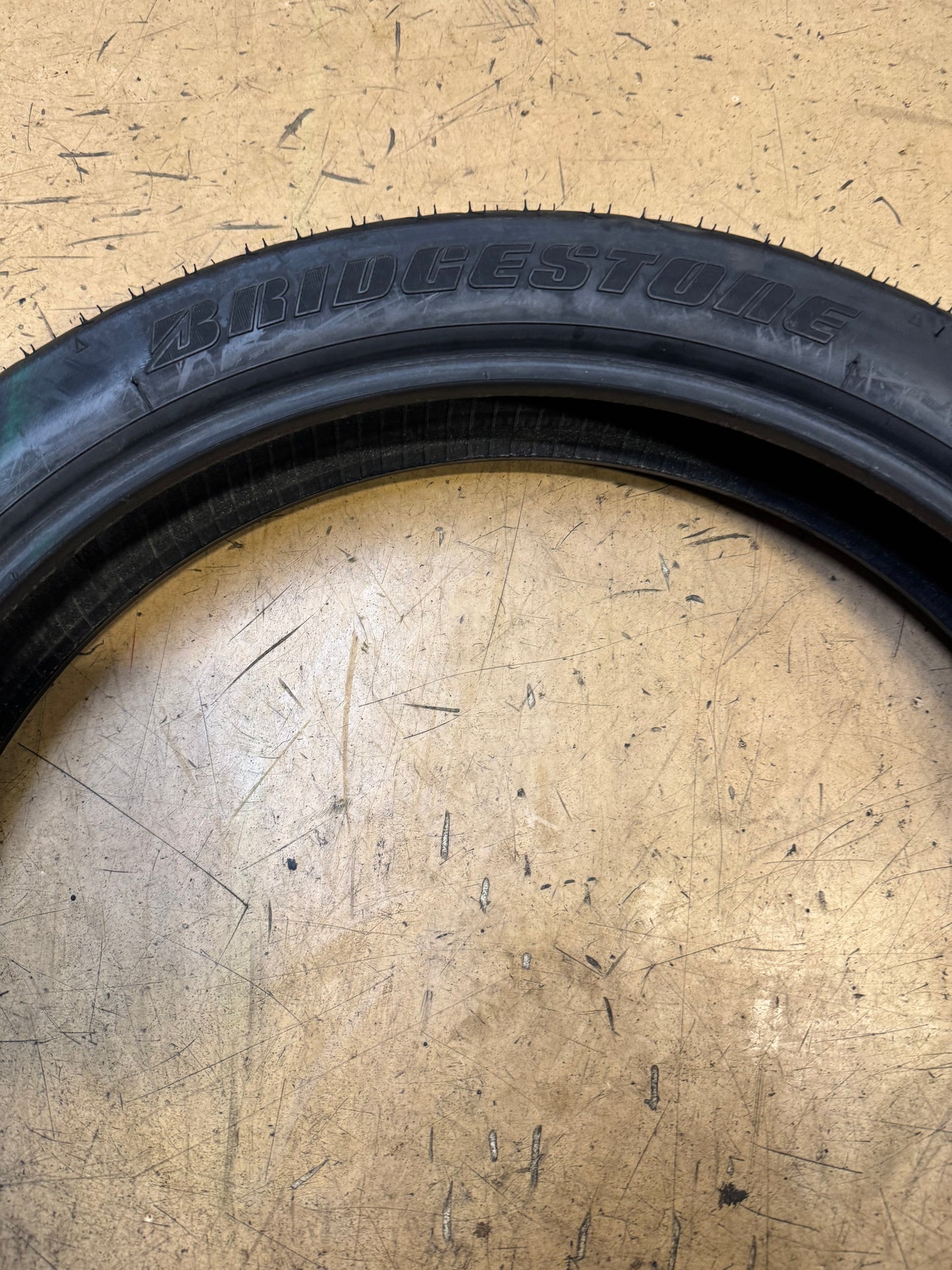 BRIDGESTONE EXEDRA MAX BSW 100 90 19 57H FRONT MOTORCYCLE TIRE 4948