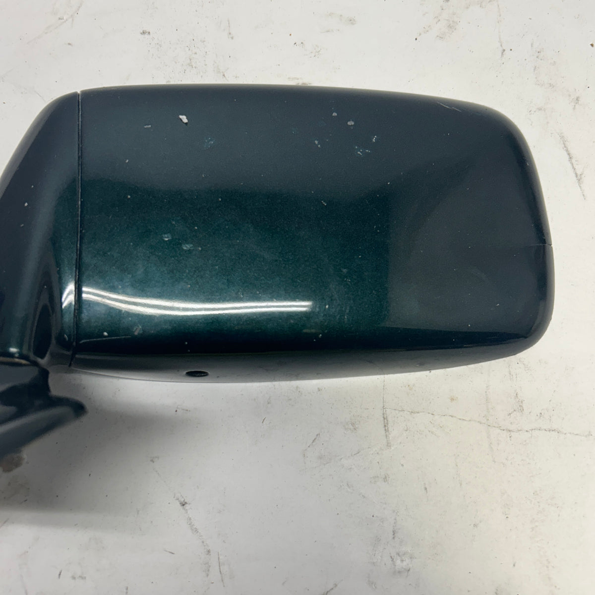PORSCHE DOOR MIRROR HOUSING LEFT SIDE CONTAINS SOME SLIGHT DAMAGE  91173102603