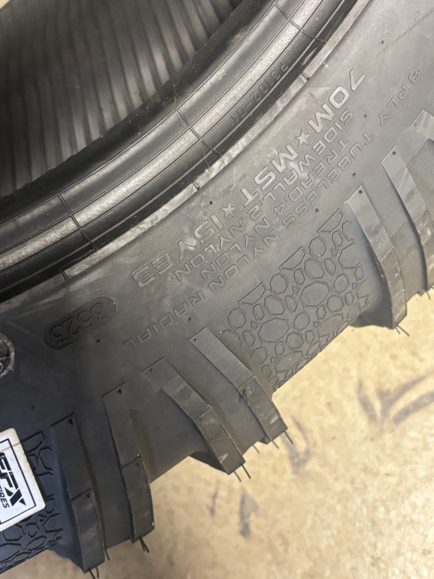 EFX MOTORAVAGE BSW ATV/UTV 35 10 20 70M LRD 8PLY TIRE MR351020