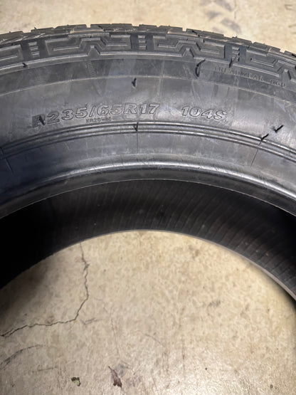 NOS KENDA KLEVER A/T BSW P 235 65 17 104S ALL TERRAIN TIRE 280005