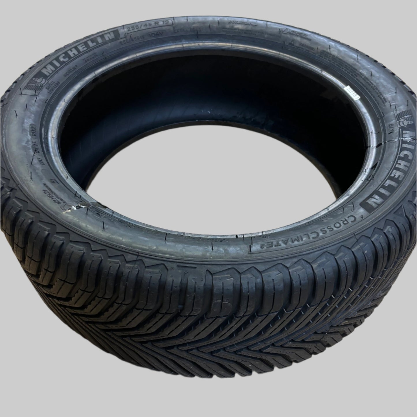 2 MICHELIN CROSSCLIMATE 2 P 255 45 19 104V XL ALL WEATHER TIRE 23187