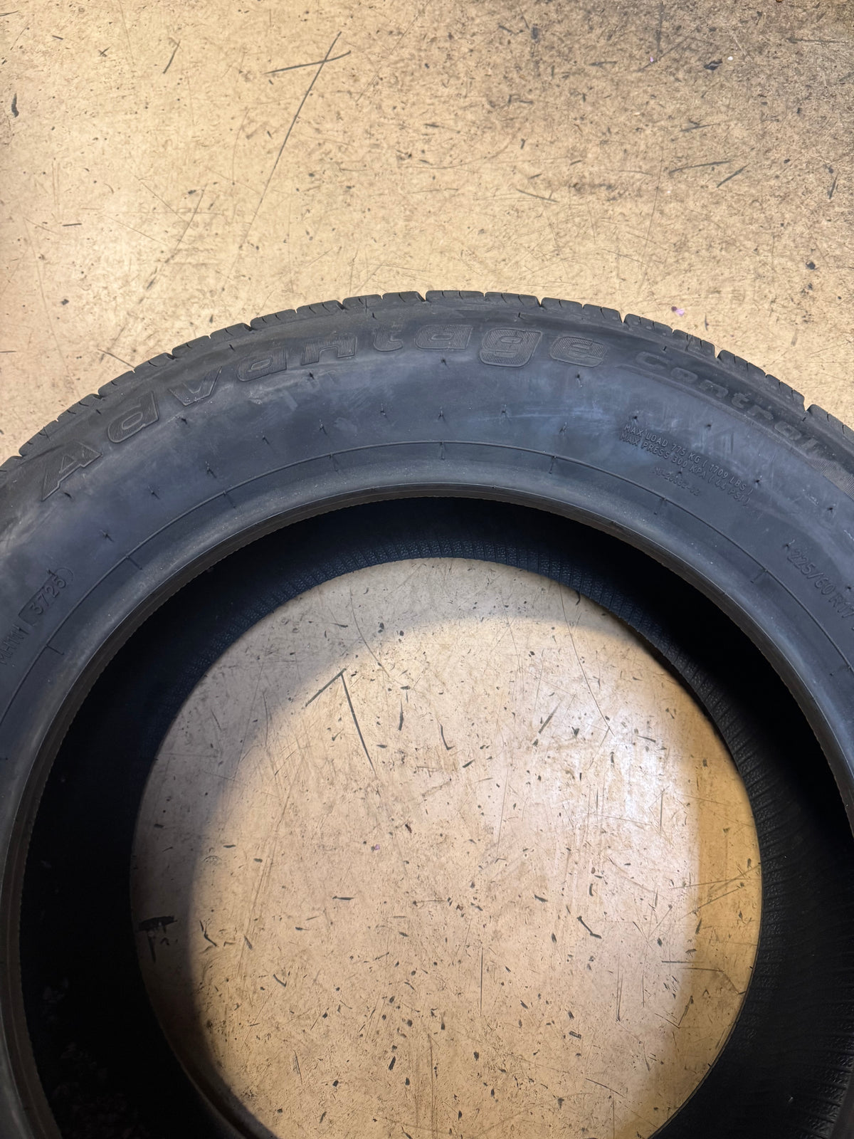 BFGOODRICH ADVANTAGE CONTROL BSW P 225 60 17 99H ALL SEASON TIRE 31398