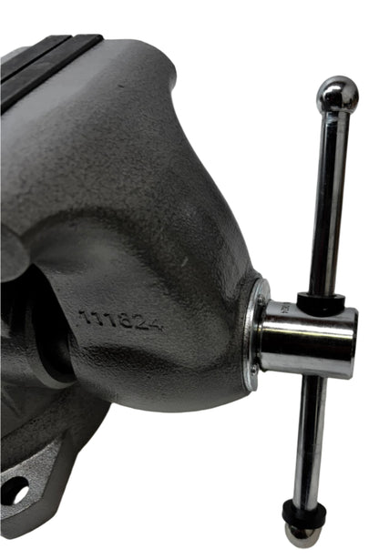 WILTON TRADESMAN VISE 6-1/2"JAW WIDTH 6" JAW OPENING 4" THROAT DEPTH 1765