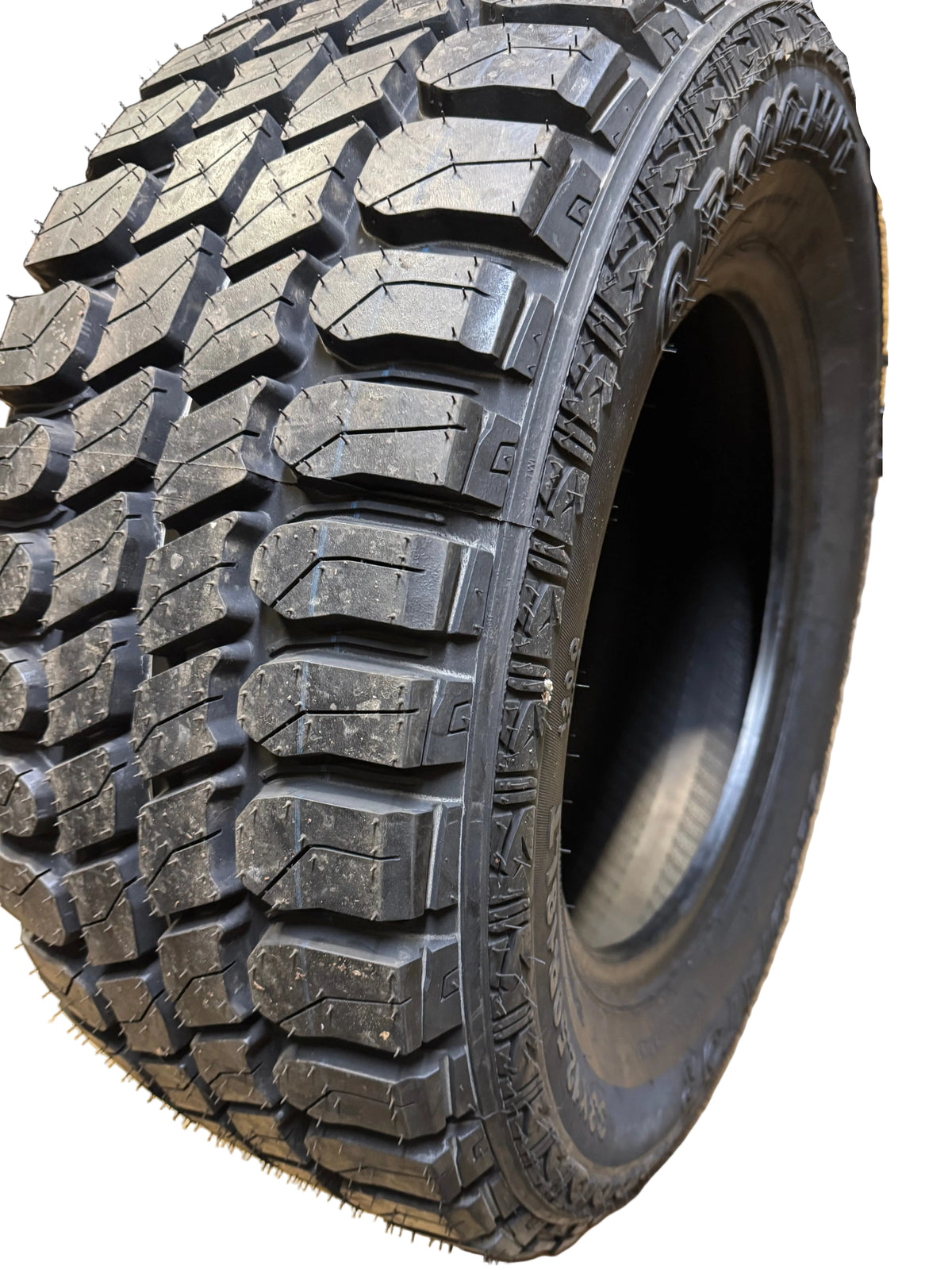 GLADIATOR QR900-MT BSW LT 33 12.5 18 120Q 10PLY MUD TERRAIN TIRE 1932258533