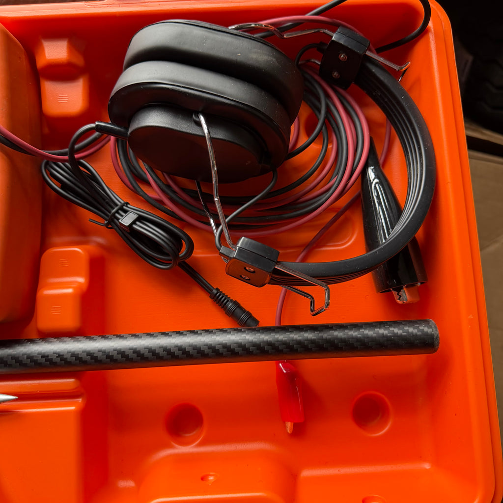 TEMPO COMMUNICATIONS 521E WIRE & VALVE LOCATING SYSTEM