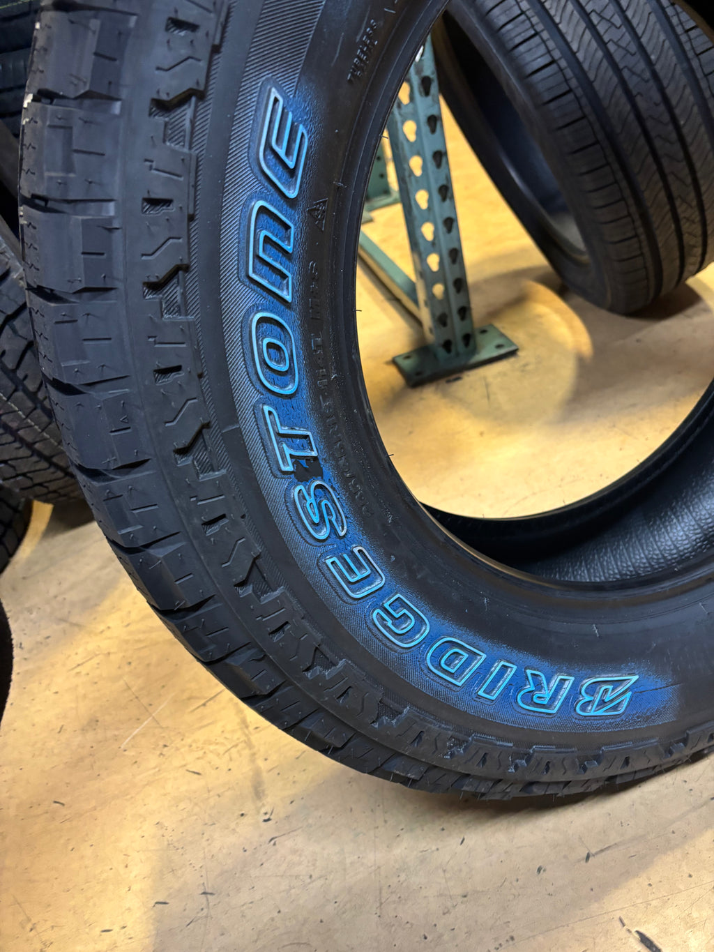 BRIDGESTONE DUELER A/T ASCENT  BSW P 265 65 18 114T SL ALL TERRAIN  TIRE 009705