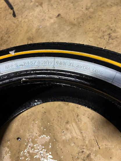 VOGUE CUSTOM BUILT RADIAL VIII WG P 245 40 19 98W XL PERFORMANCE TIRE 3206300