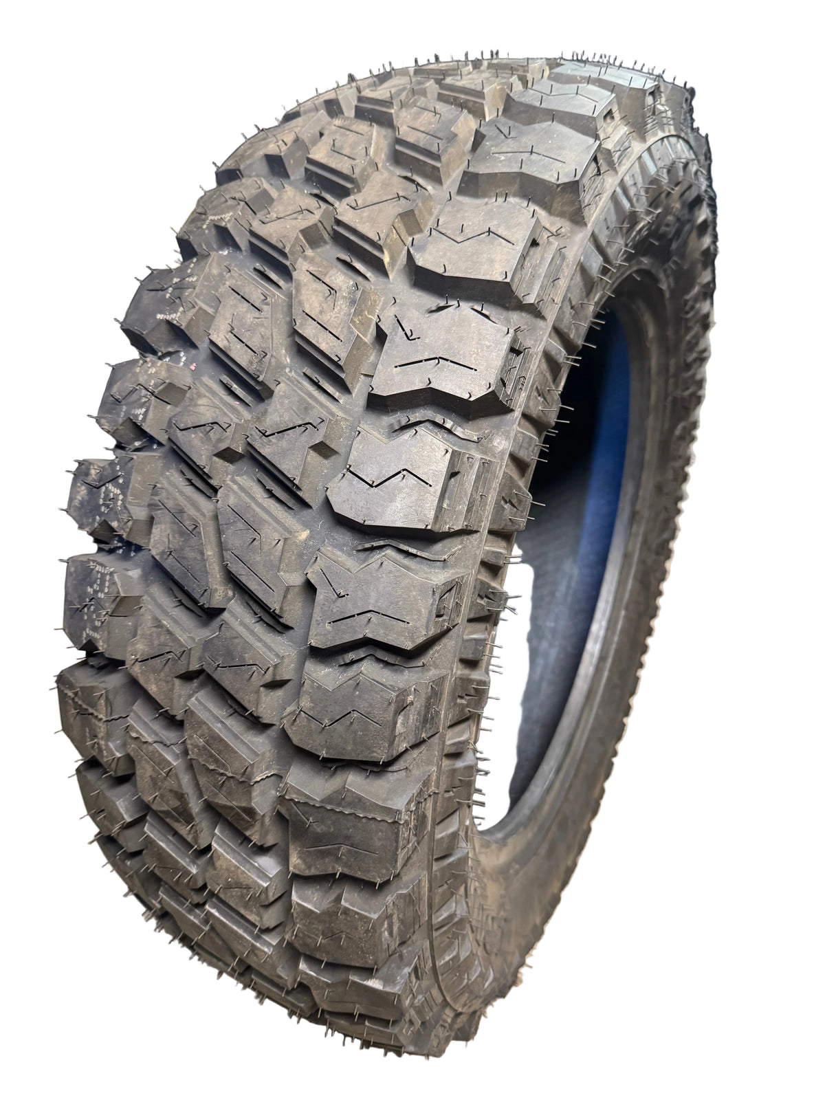 MUD CLAW COMP MTX BSW LT 275 65 20 126/123Q 10PLY MUD TERRAIN TIRE MTX43