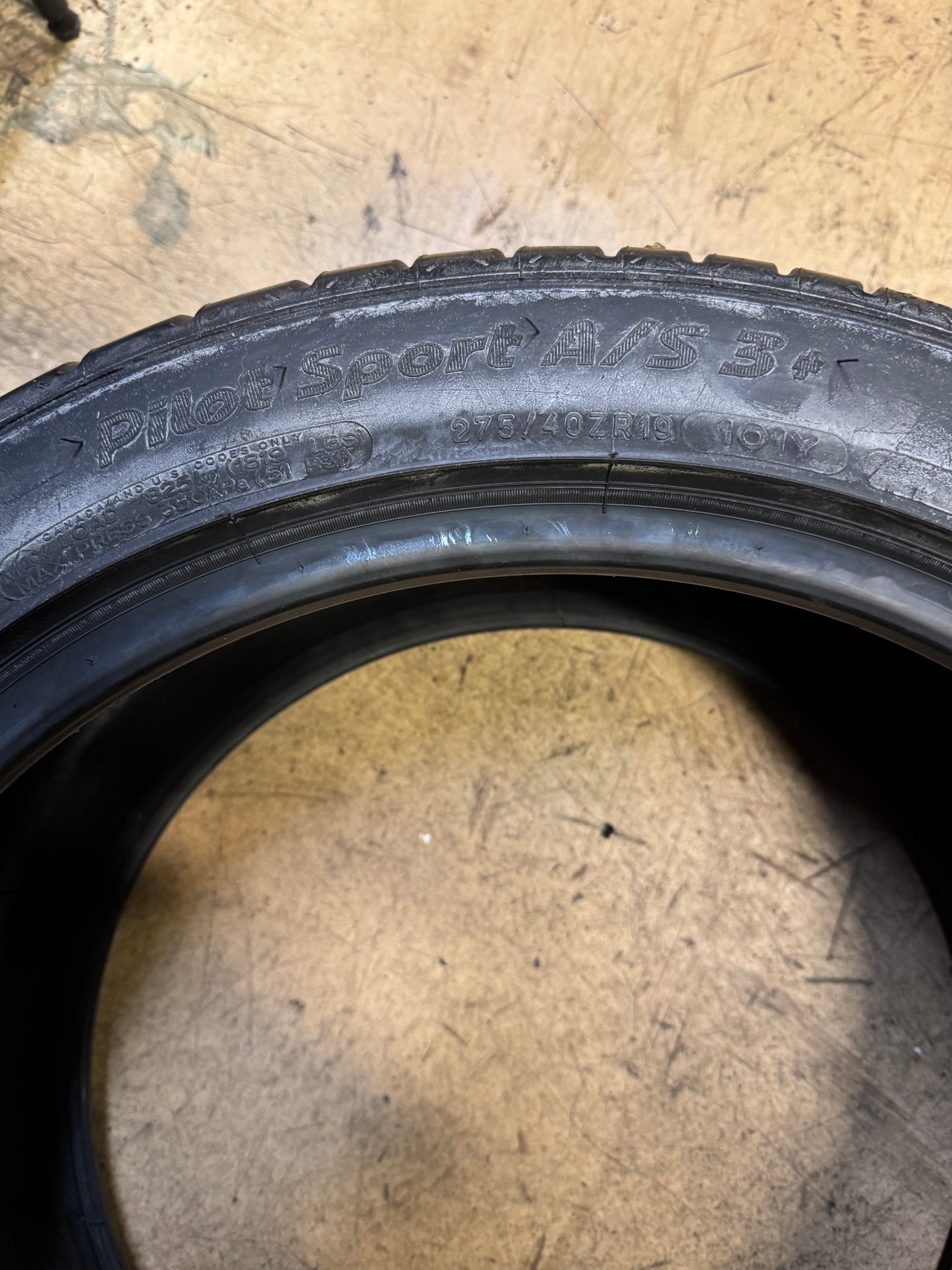 2 NOS MICHELIN PILOT SPORT A/S 3+ BSW P 275 40 19 101Y ALL SEASON TIRE 21607