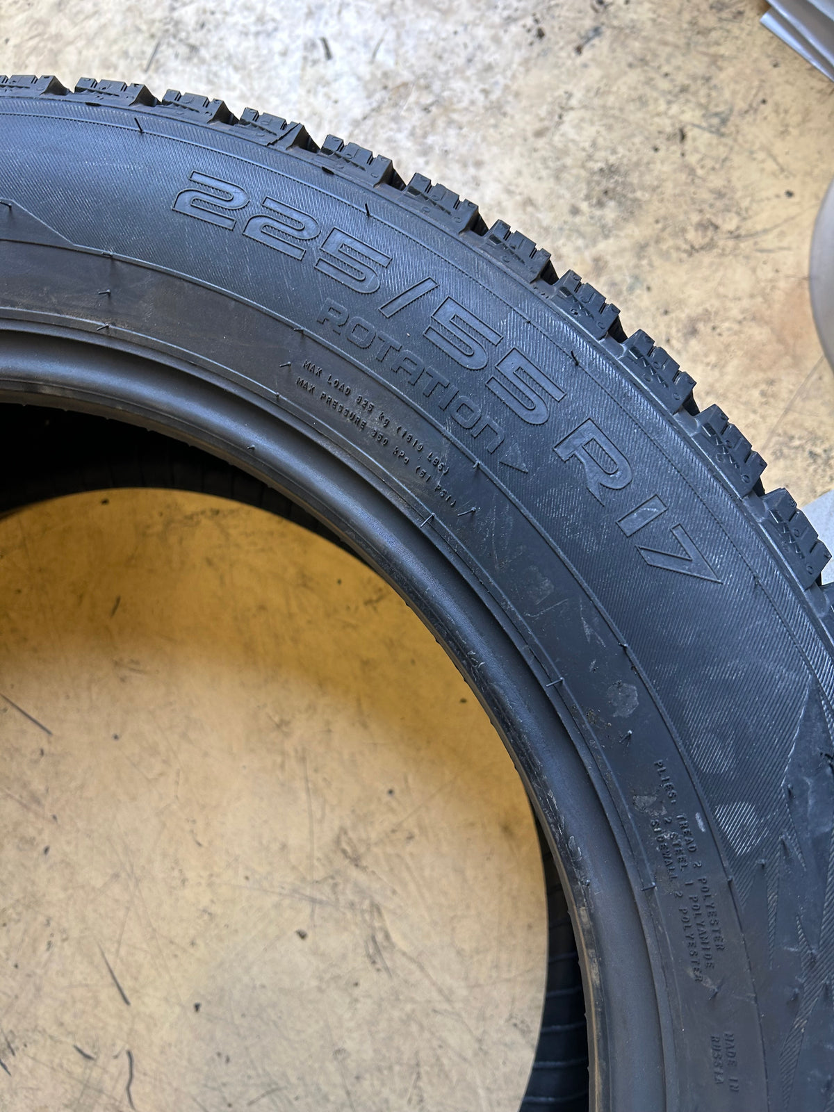 NOS NOKIAN HAKKAPELIITTA R3 BSW P 225 55 17 101R XL WINTER TIRE T430745