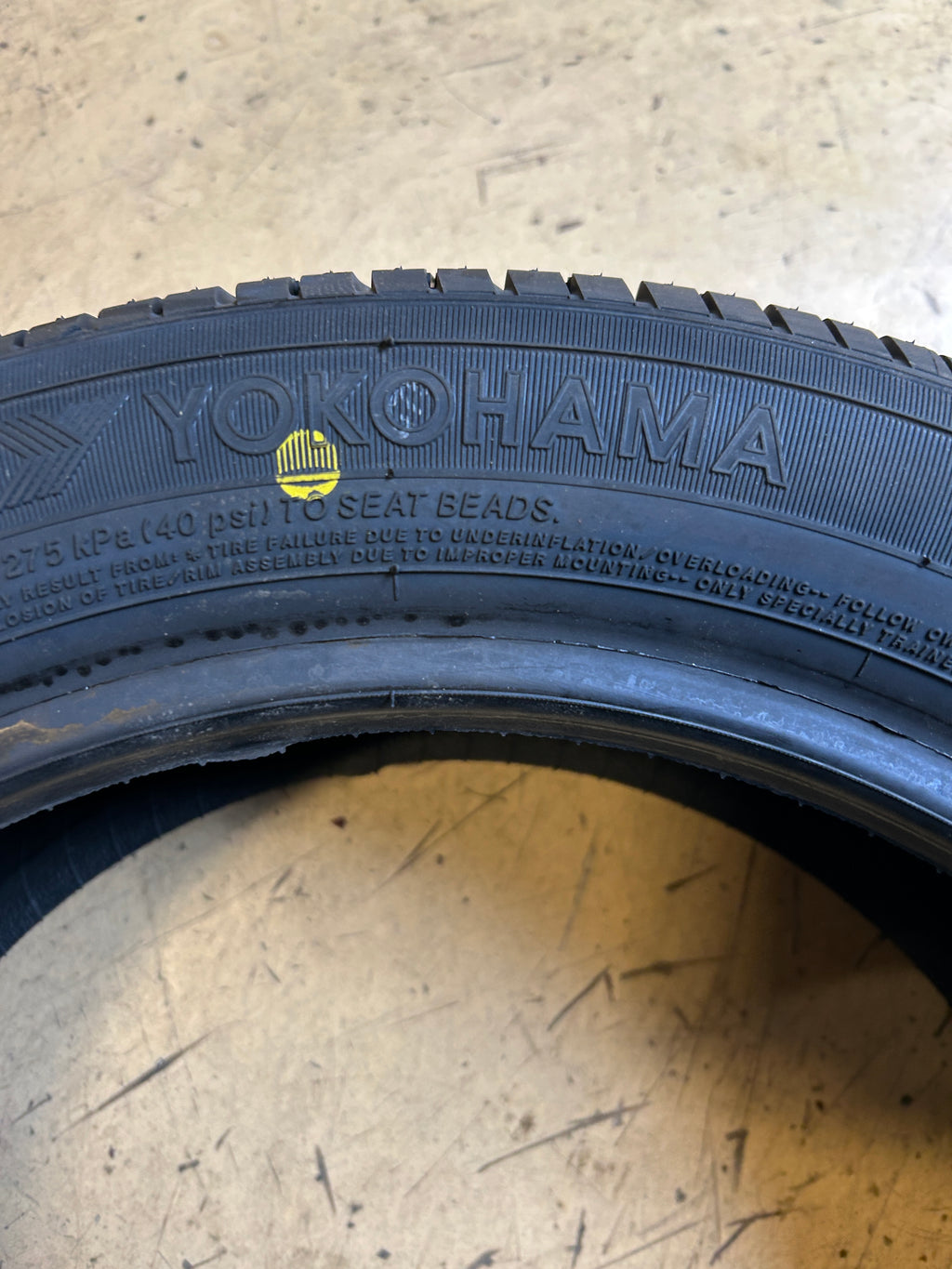 2 YOKOHAMA AVID S34 BSW P 175 55 15 77V ALL SEASON TIRE 110193314