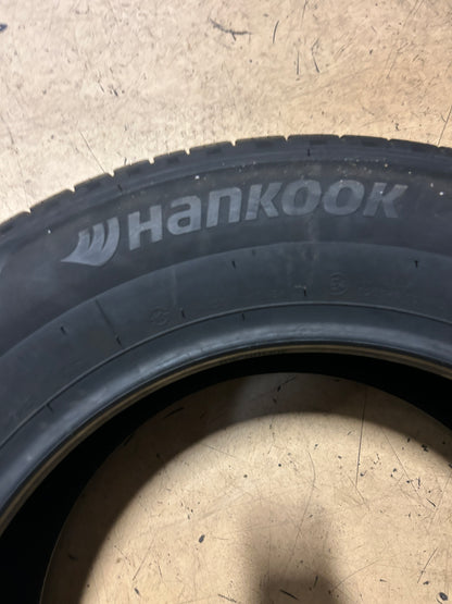 NOS HANKOOK KINERGY GT BSW P 215 65 16 98H ALL SEASON TIRE 10219131