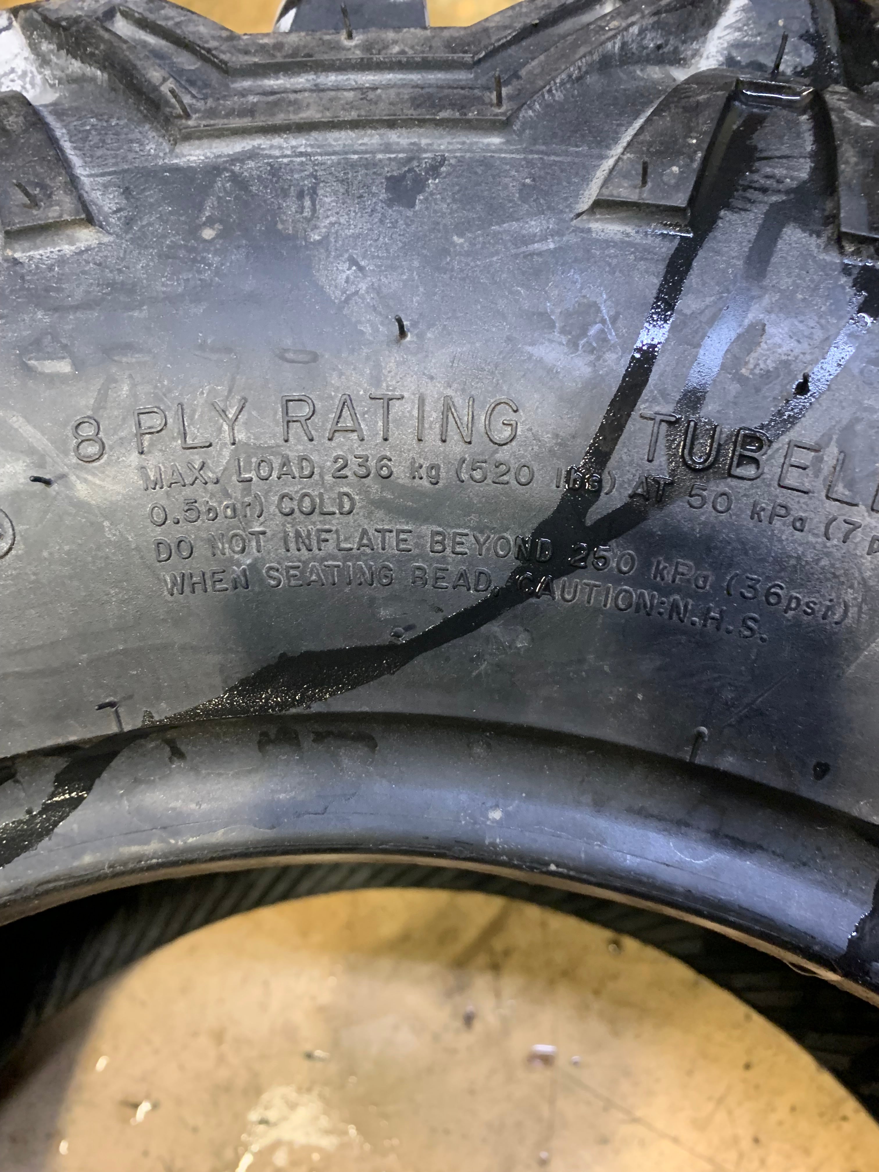 NOS KENDA BEAR CLAW HTR BSW AT 28 11 14 8PLY ATV/UTV TIRE 085871467D1