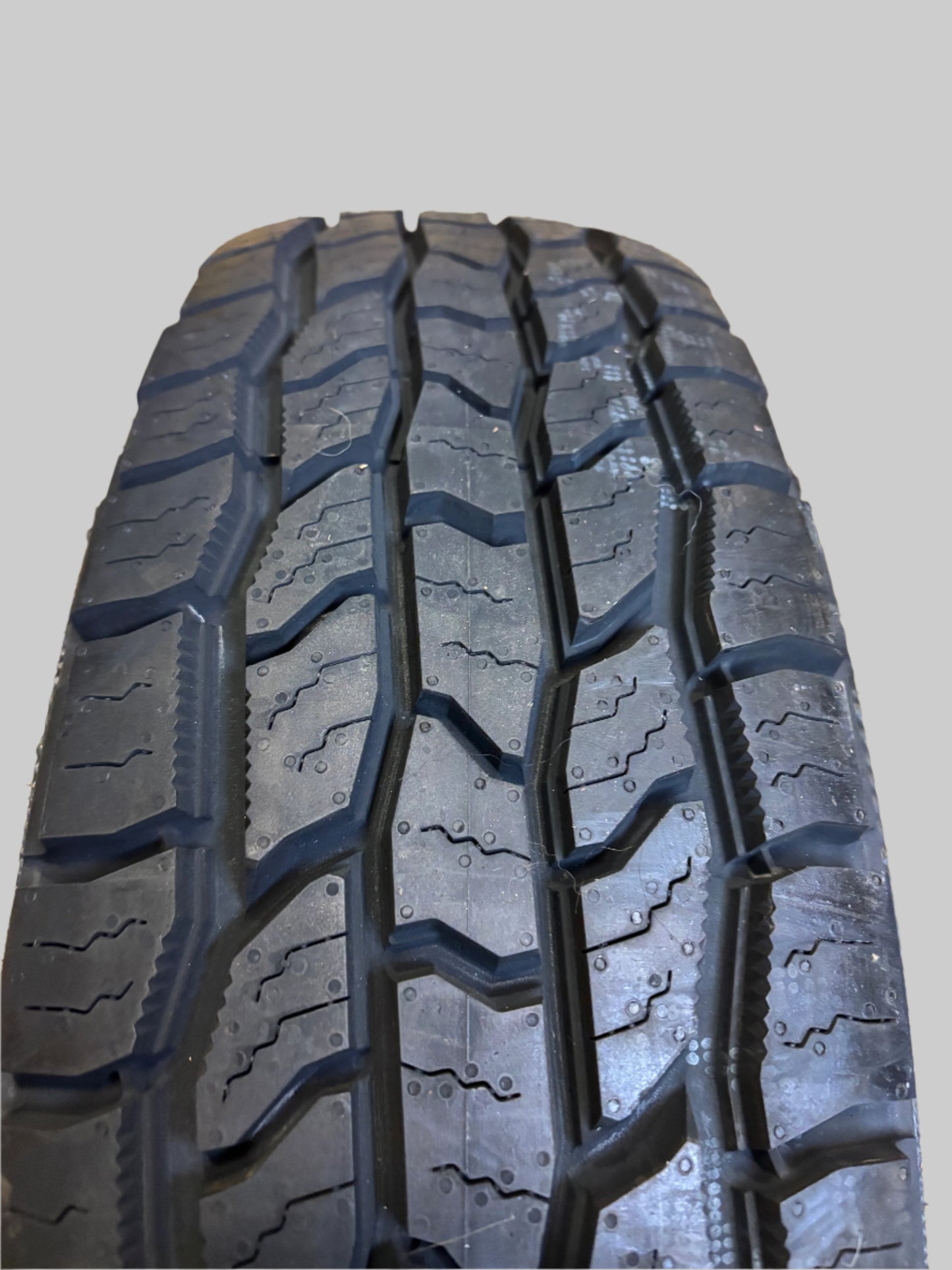 COOPER DISCOVERER AT3 LT BSW LT 235 85 16 120/116R LRE 10 PLY ALL TERRAIN TIRE 90000032592