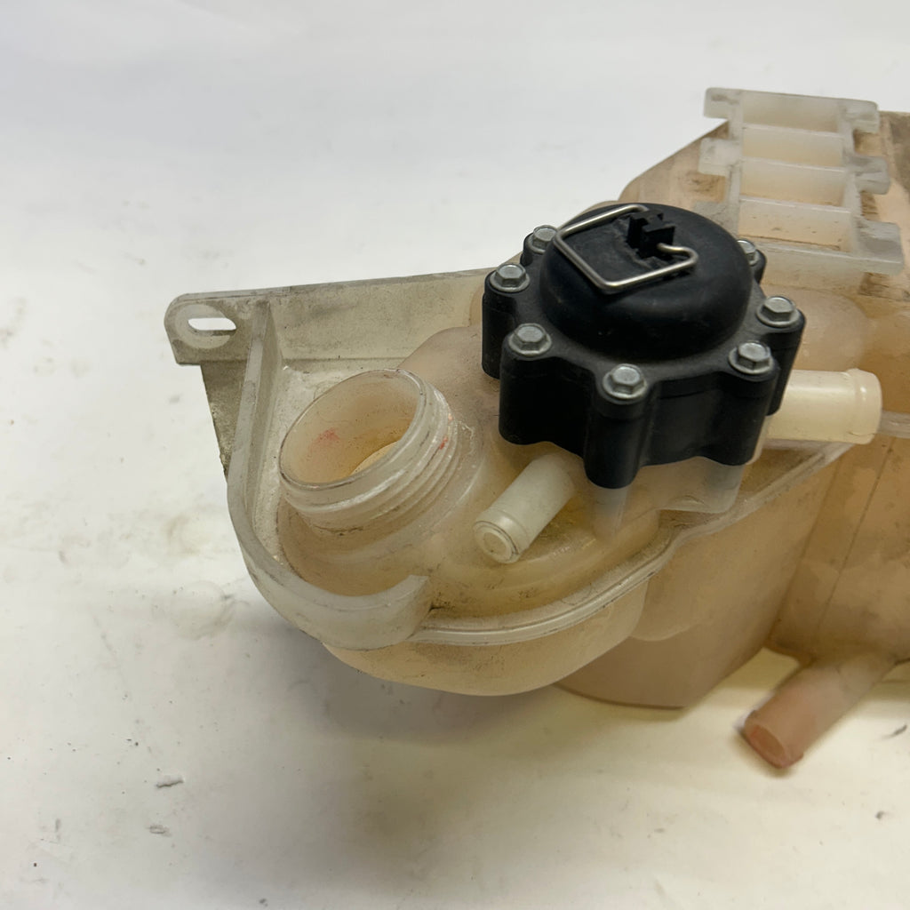 PORSCHE COOLANT EXPANSION TANK MISSING CAP  99610615703