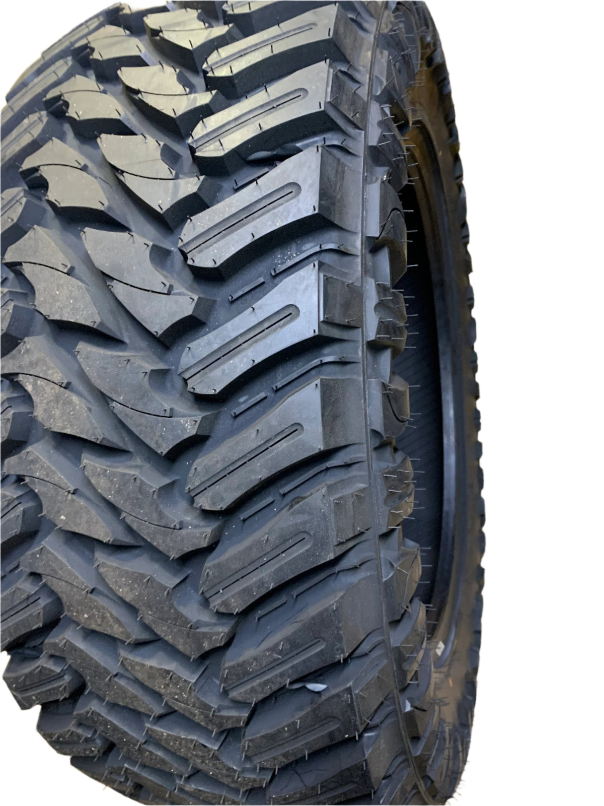 ATTURO TRAIL BLADE M/T BSW LT 37 13.5 22 123Q 10PLY MUD TERRAIN TIRE TBMTPFLM2MA