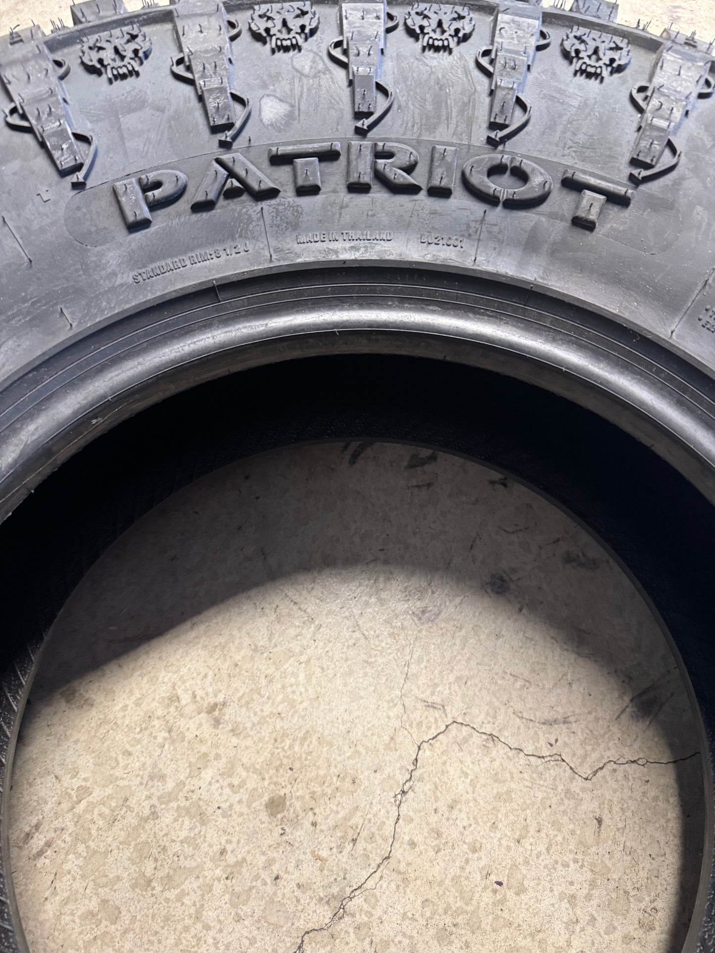 PATRIOT RUGGED TERRAIN BSW LT 295 70 17 121/118Q 10PLY TIRE PASYTH0118
