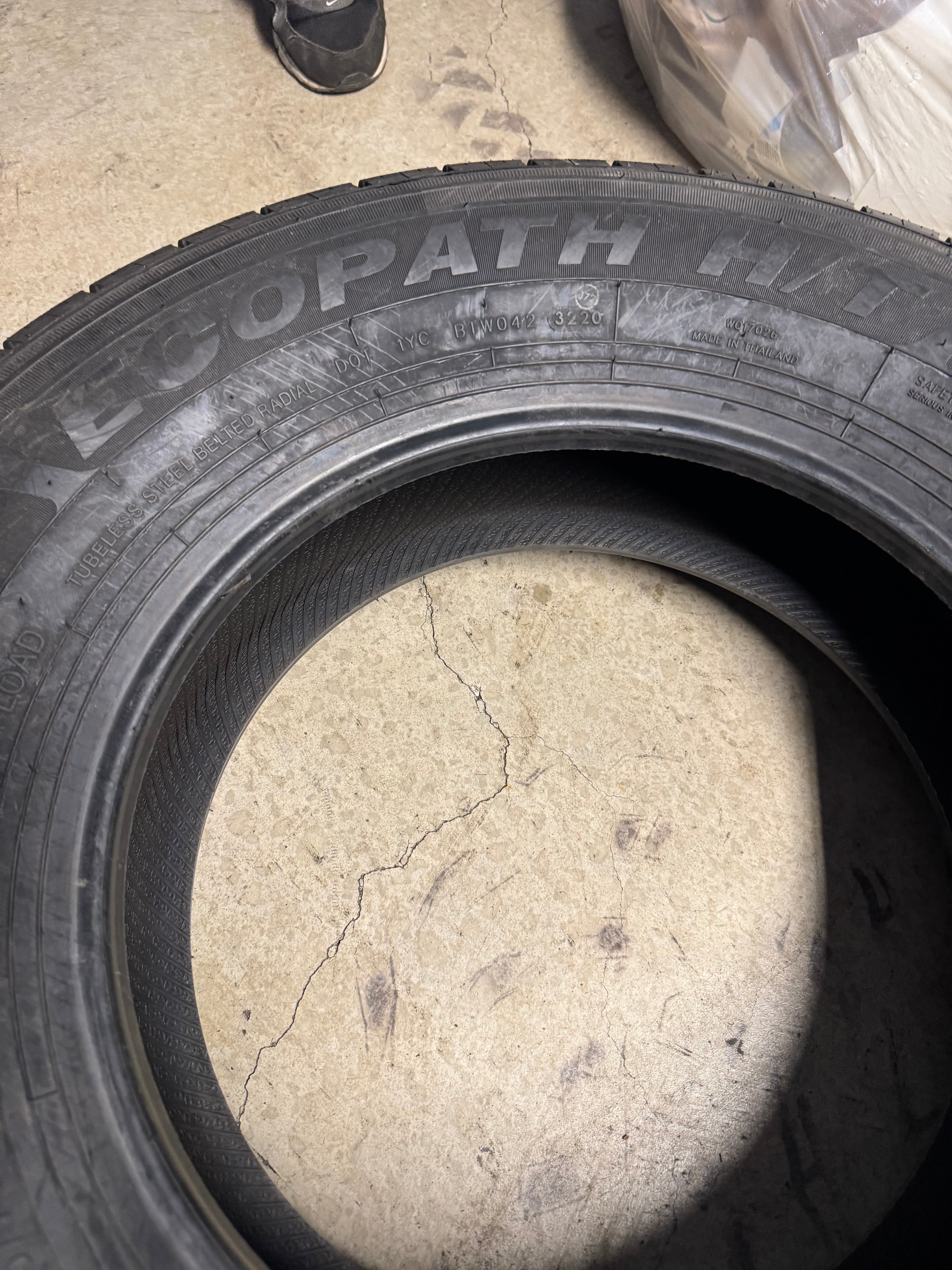 NOS TRAVELSTAR ECOPATH H/T BSW P 245 70 16 111H XL ALL SEASON TIRE LLSUV003